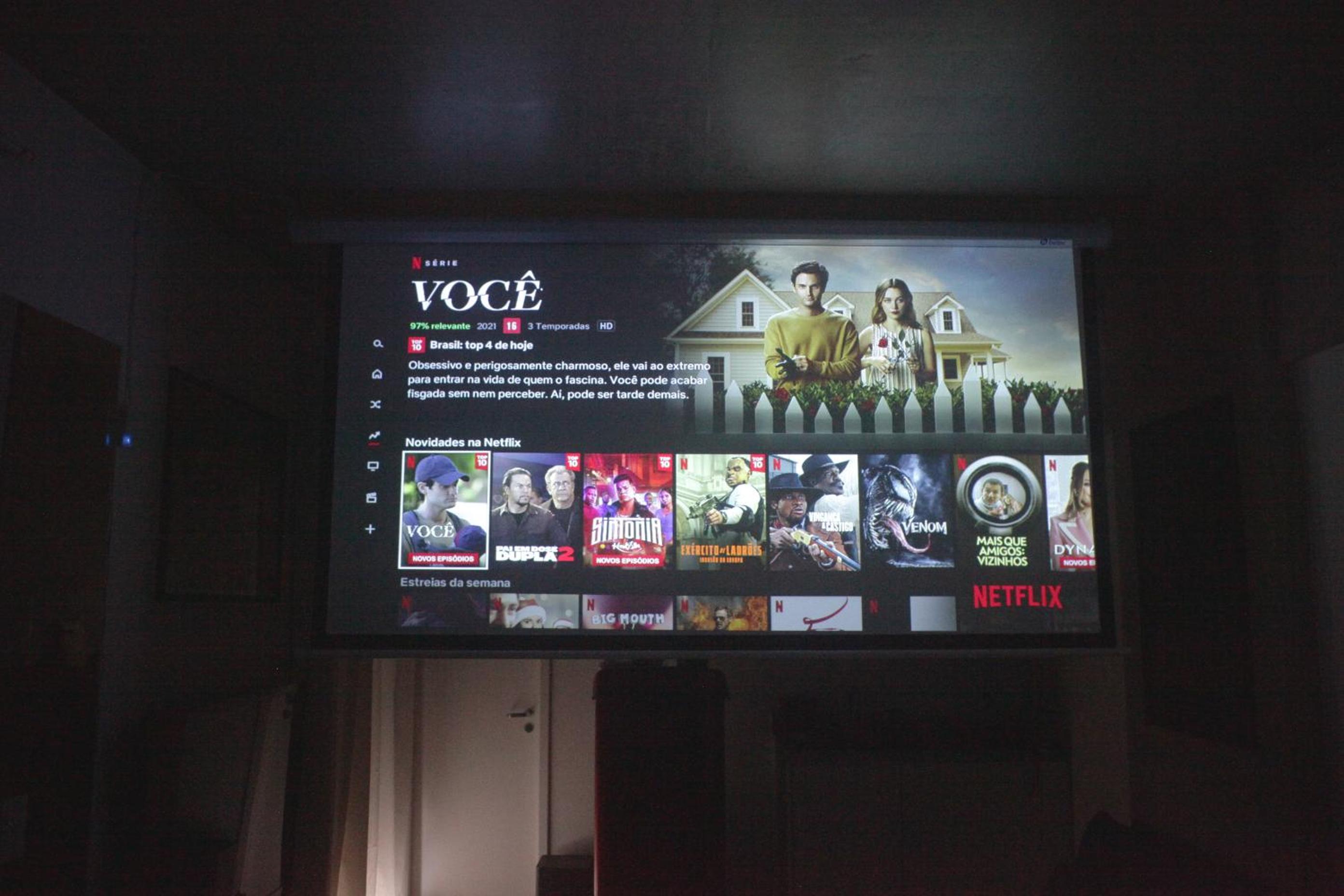 61 Movie Screen, design new Studio w/ balcony