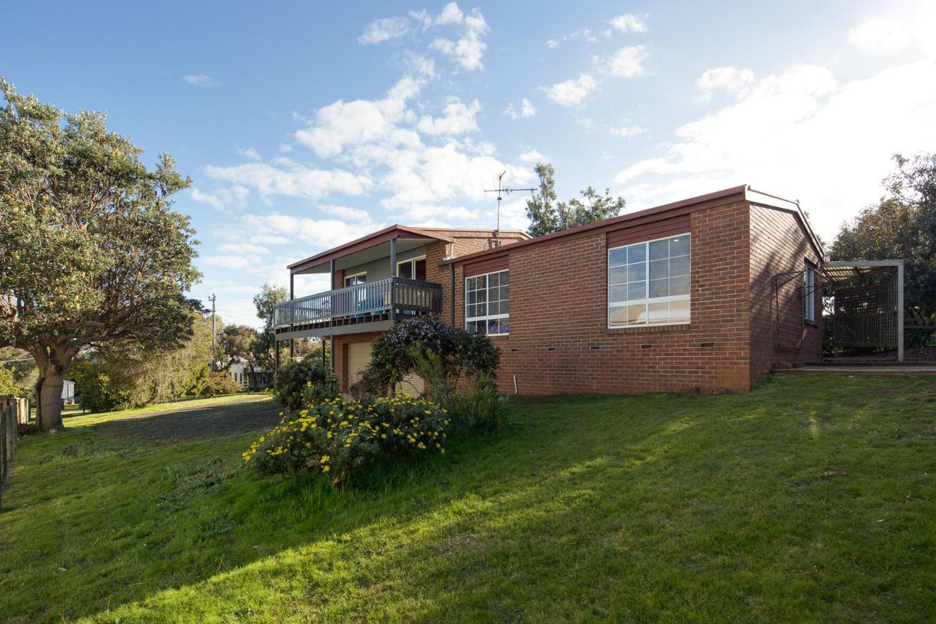 Seaside Retreat in Rhyll