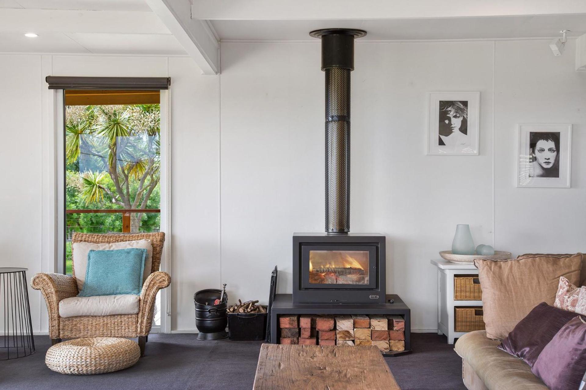 Harris Hideaway