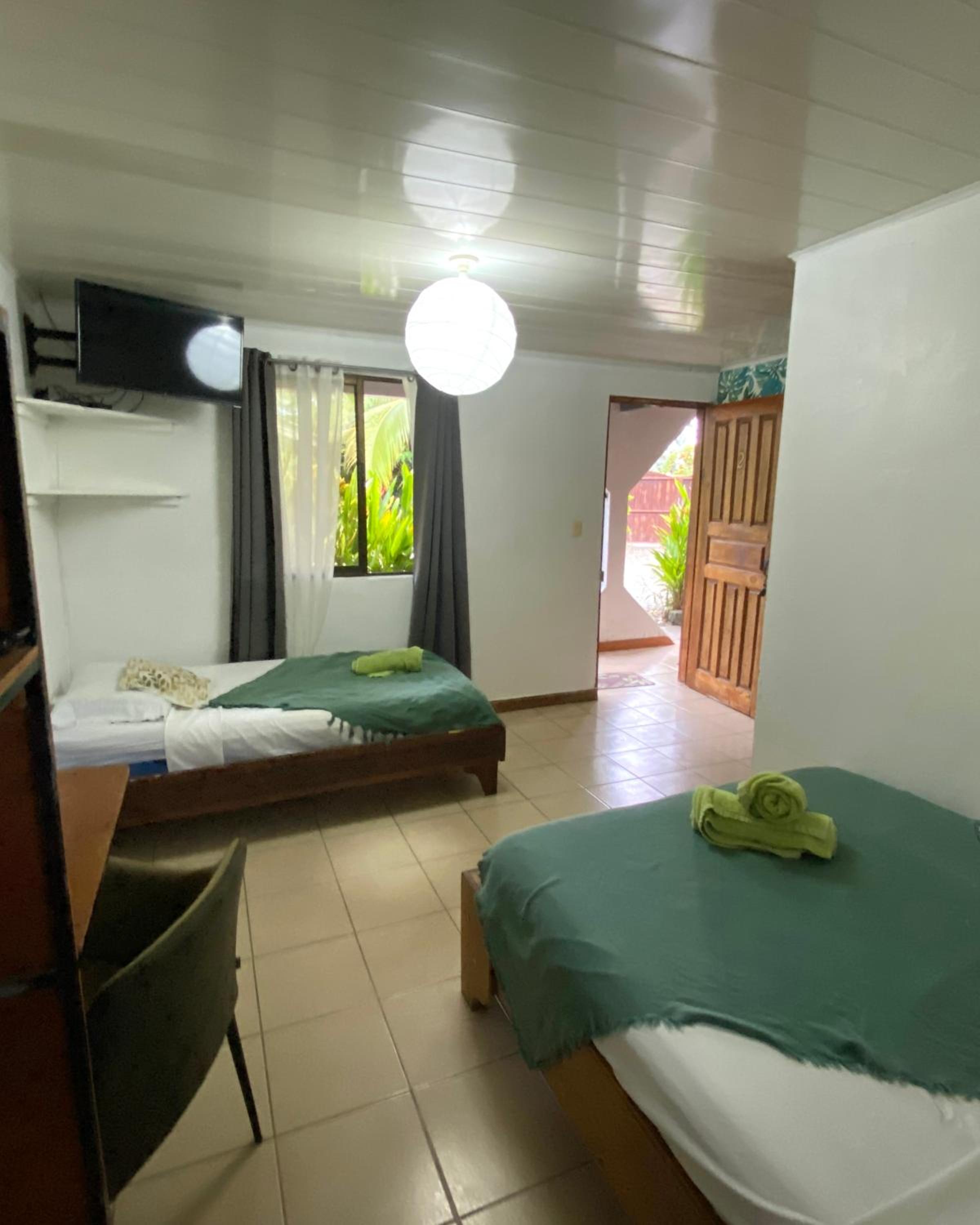 Cabinas Cahuita