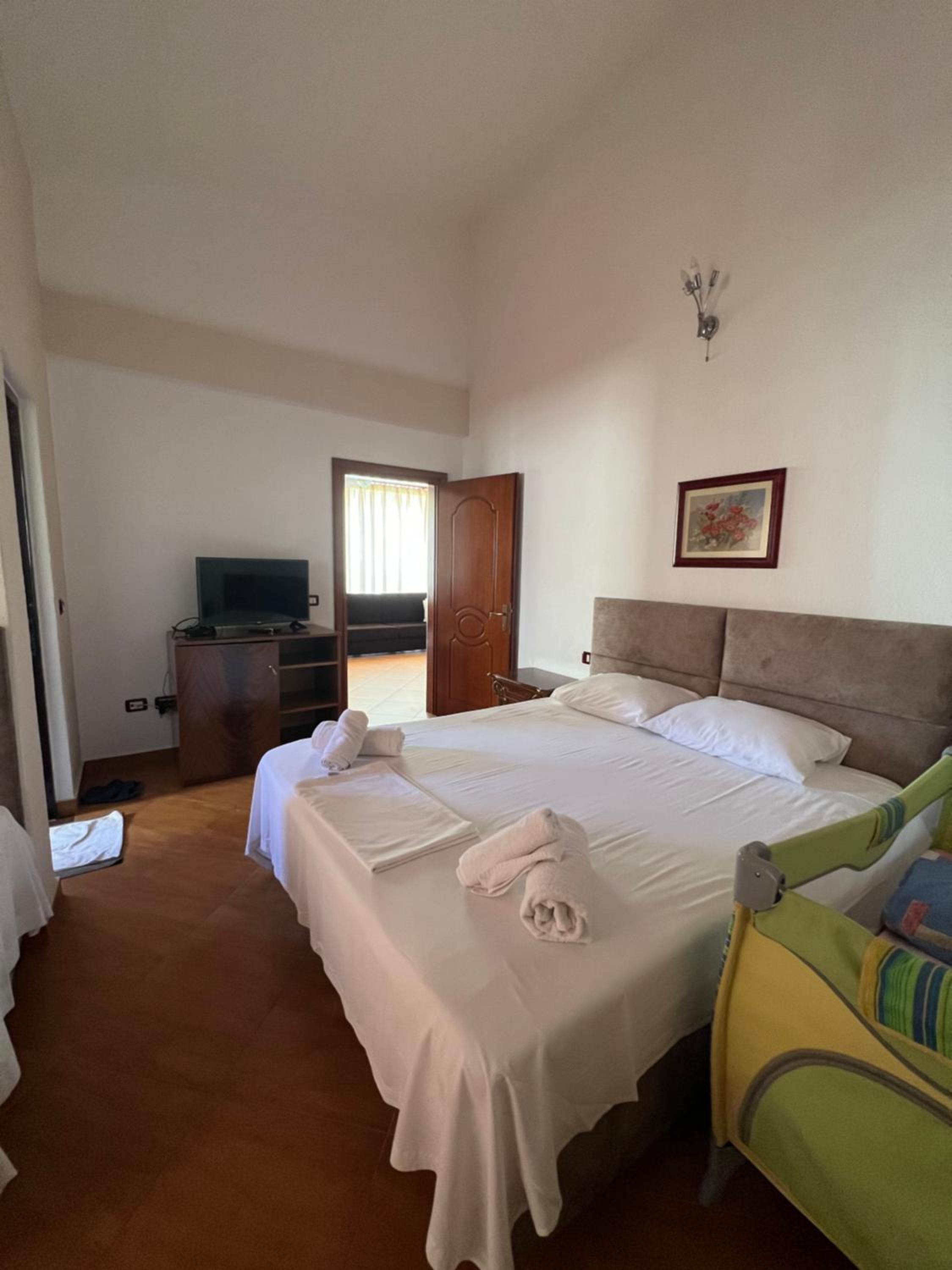 Red Rose Guest House