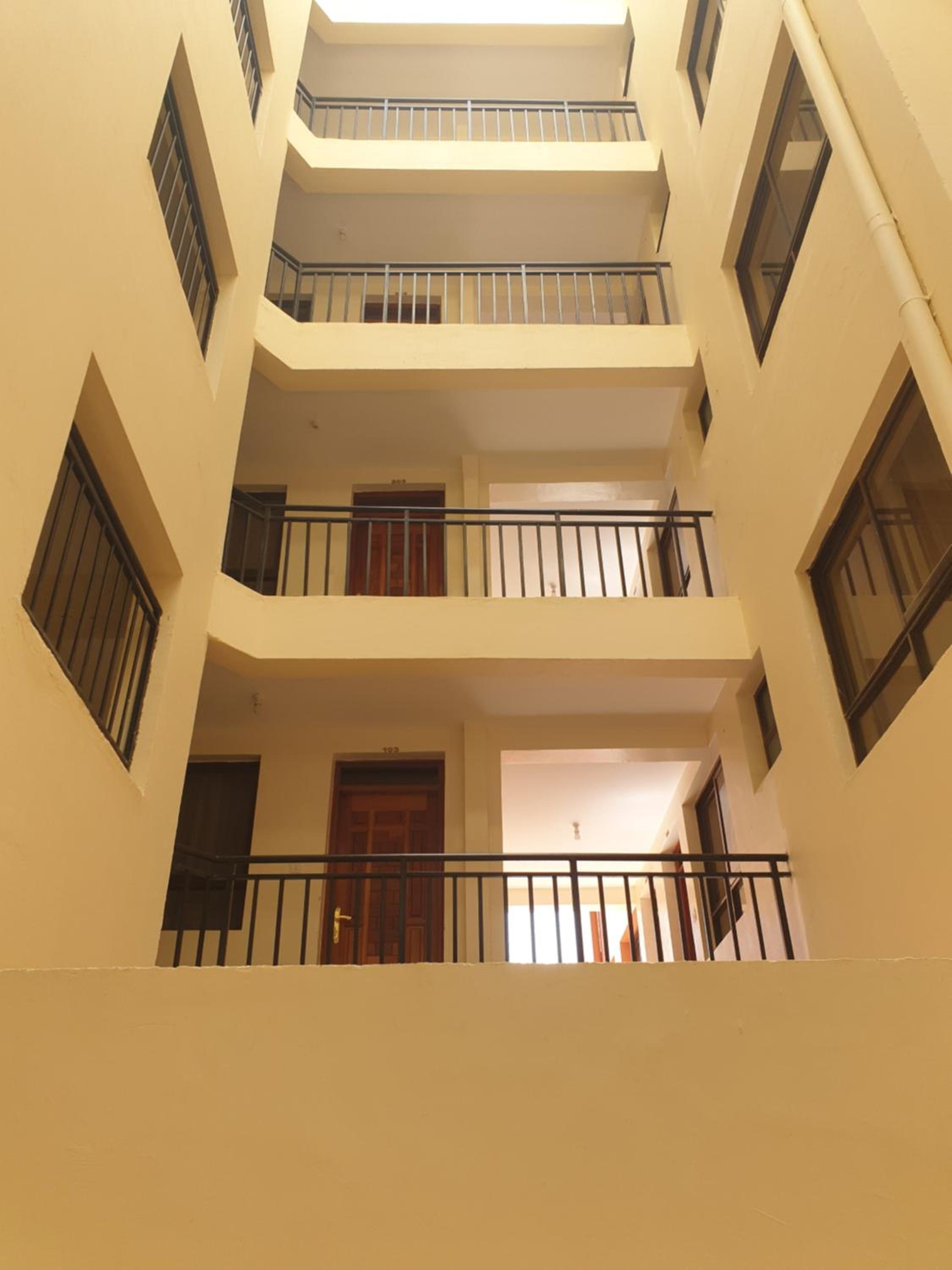 Greysuites