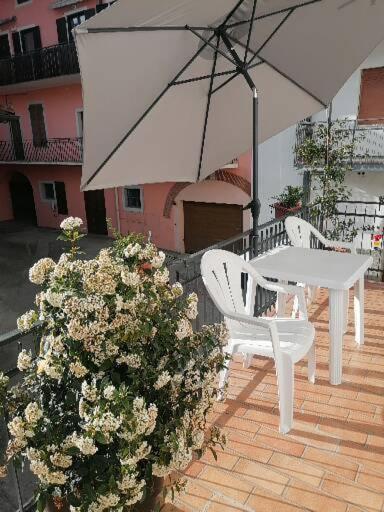 B&B RINGAT en Mori — balance & terrace