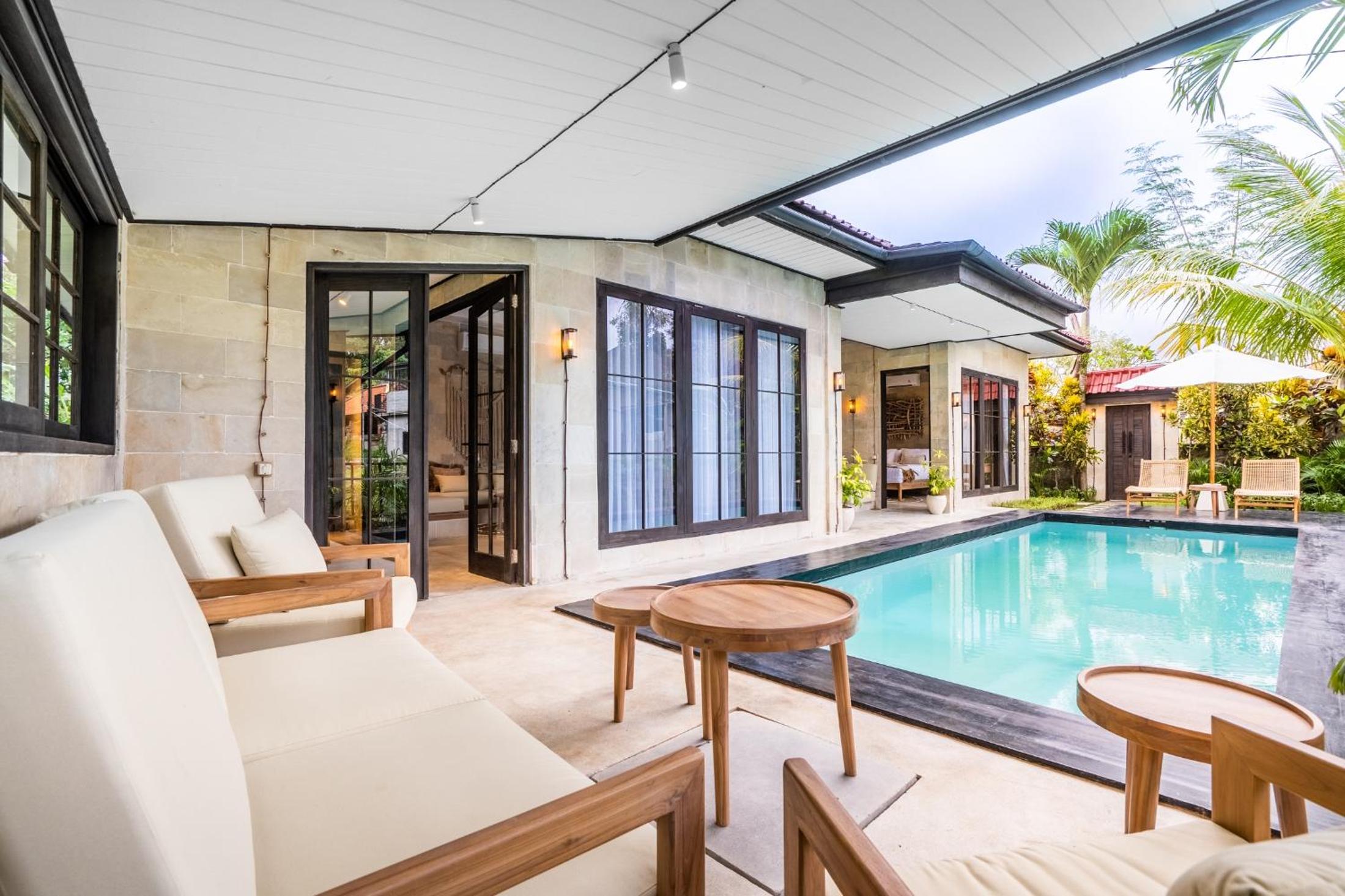 Rumah villa by EVDEkimi Ubud