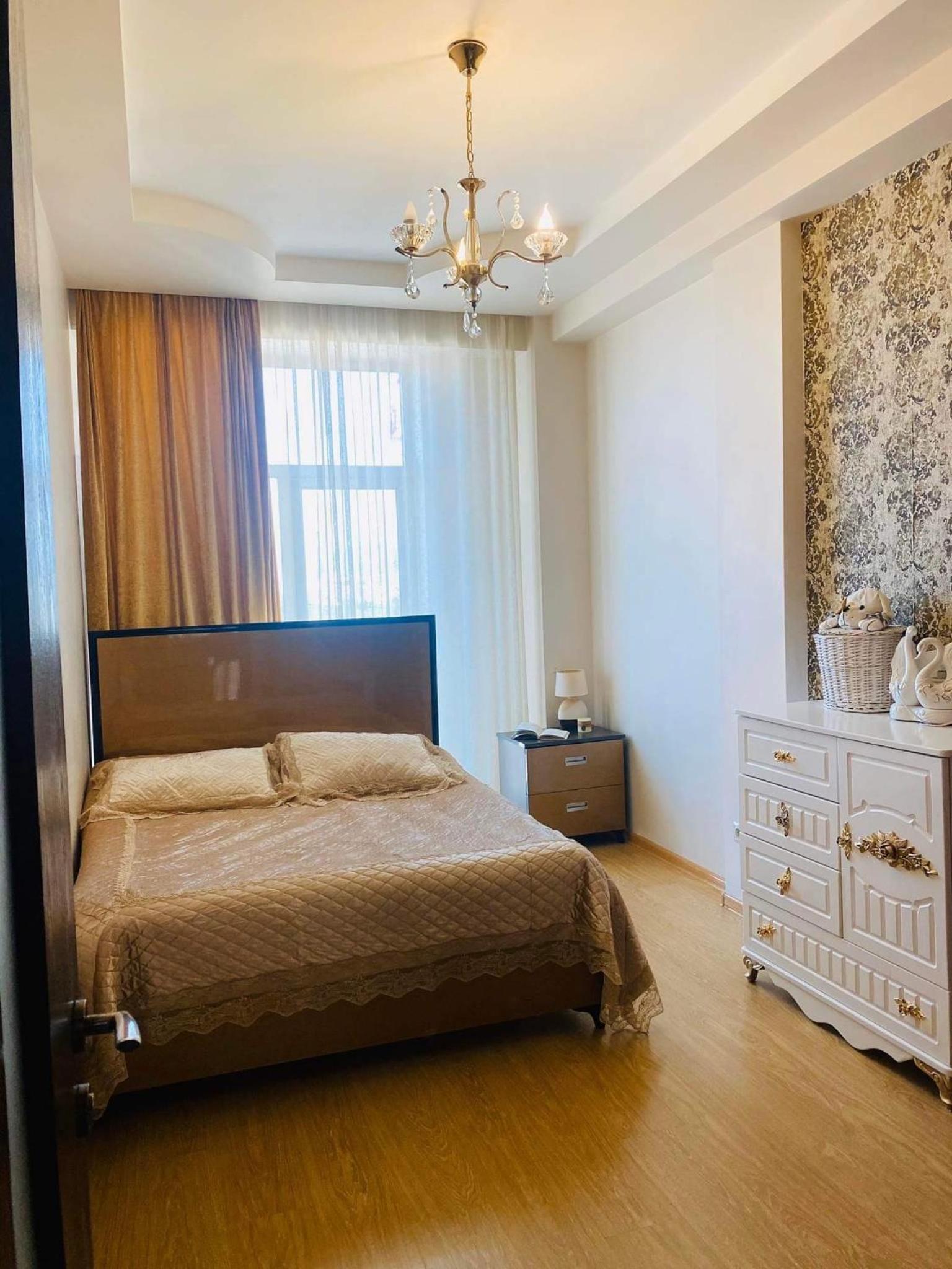 Beautiful Apartment Batumi view 2