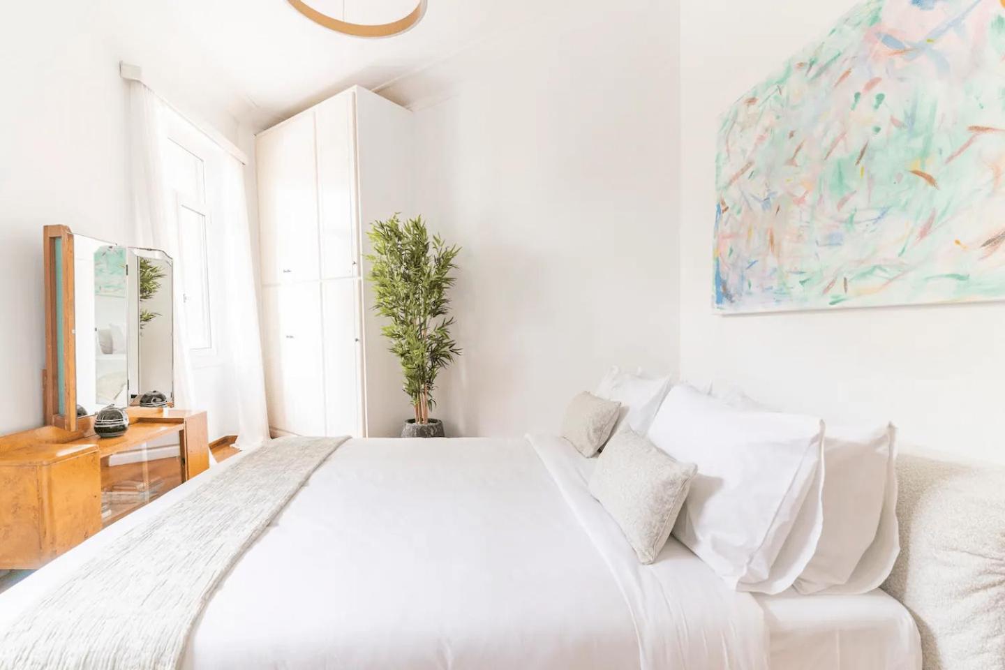 Oasis Architect's Dream Neoclassical House next to Acropolis