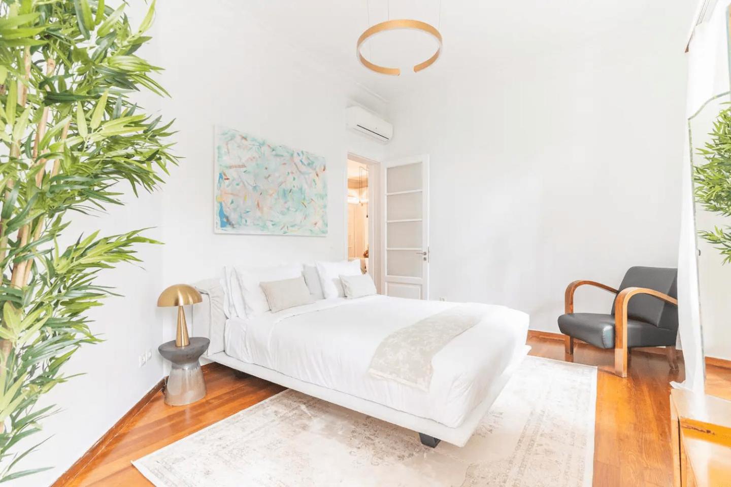 Oasis Architect's Dream Neoclassical House next to Acropolis