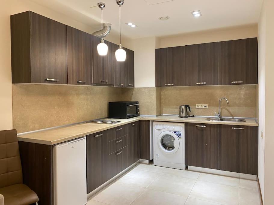 Spacious 1-Bedroom Apartment in the Center