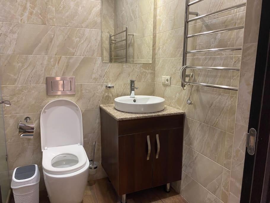 Spacious 1-Bedroom Apartment in the Center