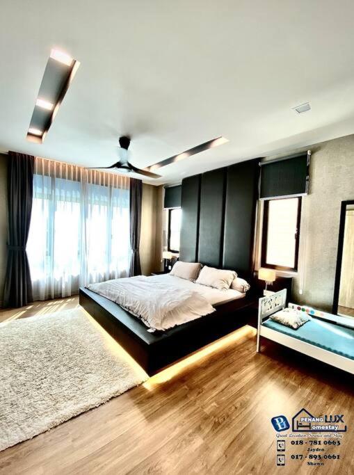 Batu Ferringhi Luxurious Modern Designed 5BR House photo 8