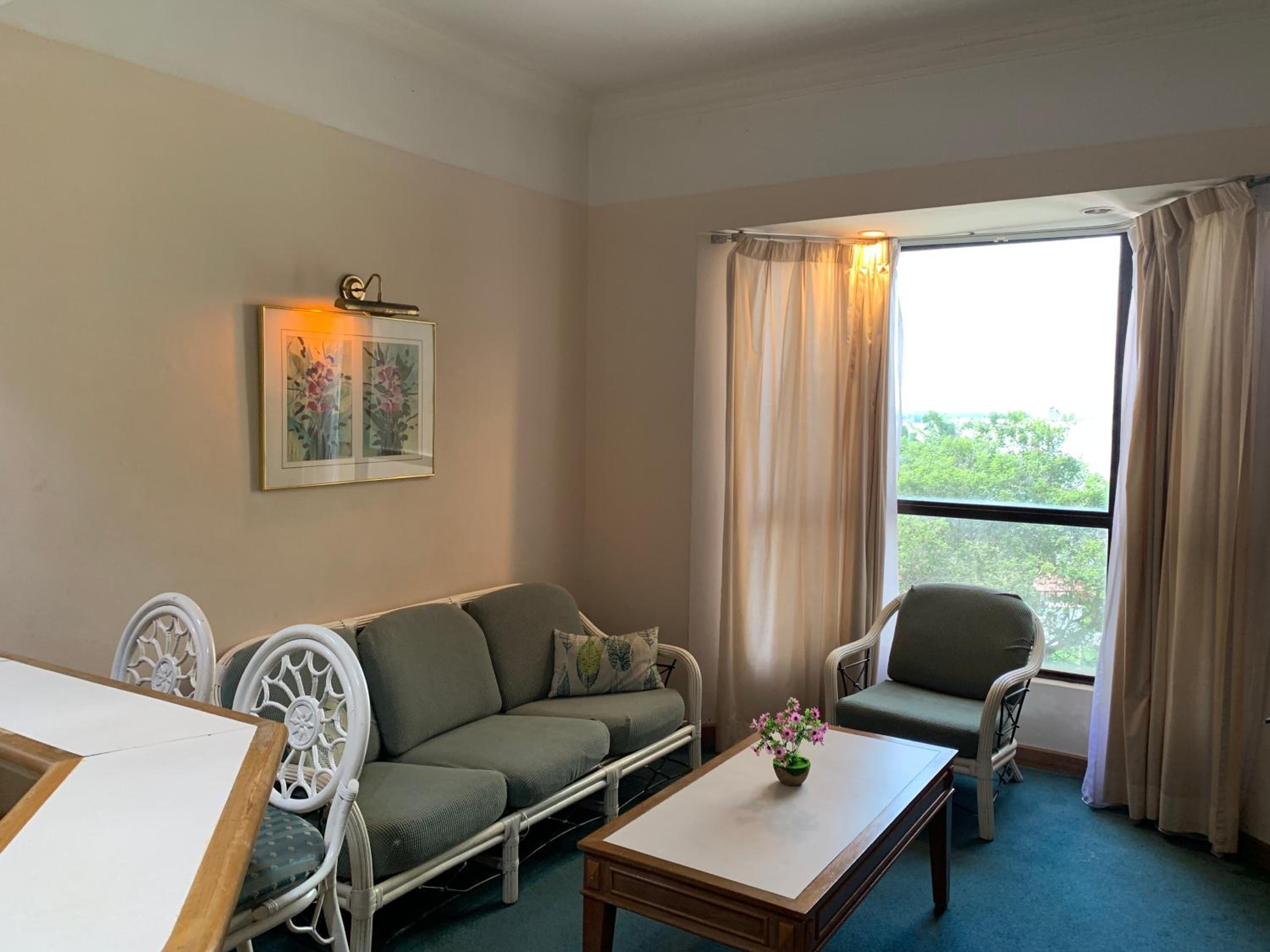 Riviera Bay Condominium, Tanjung Kling photo 2