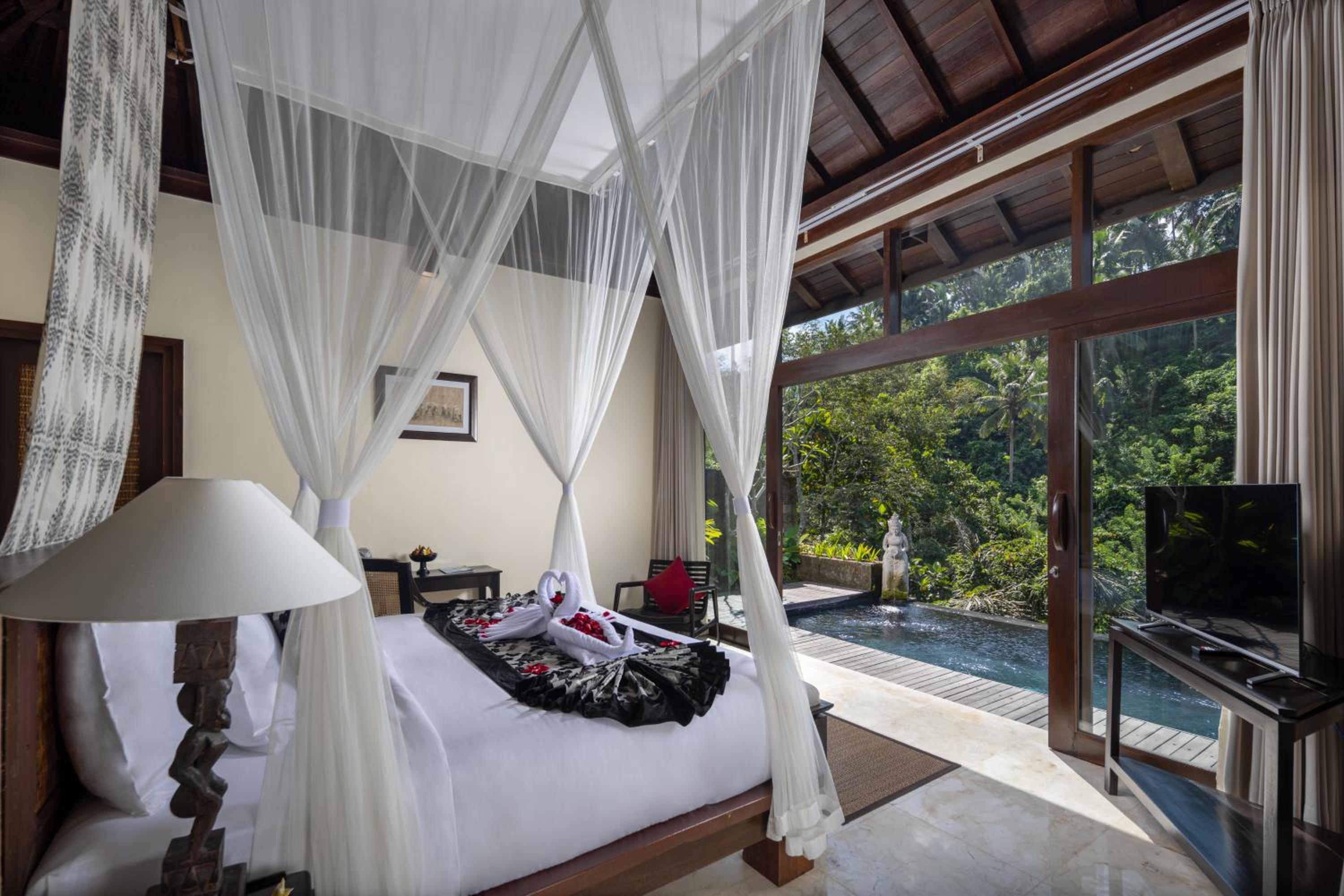 The Kayon Valley Resort