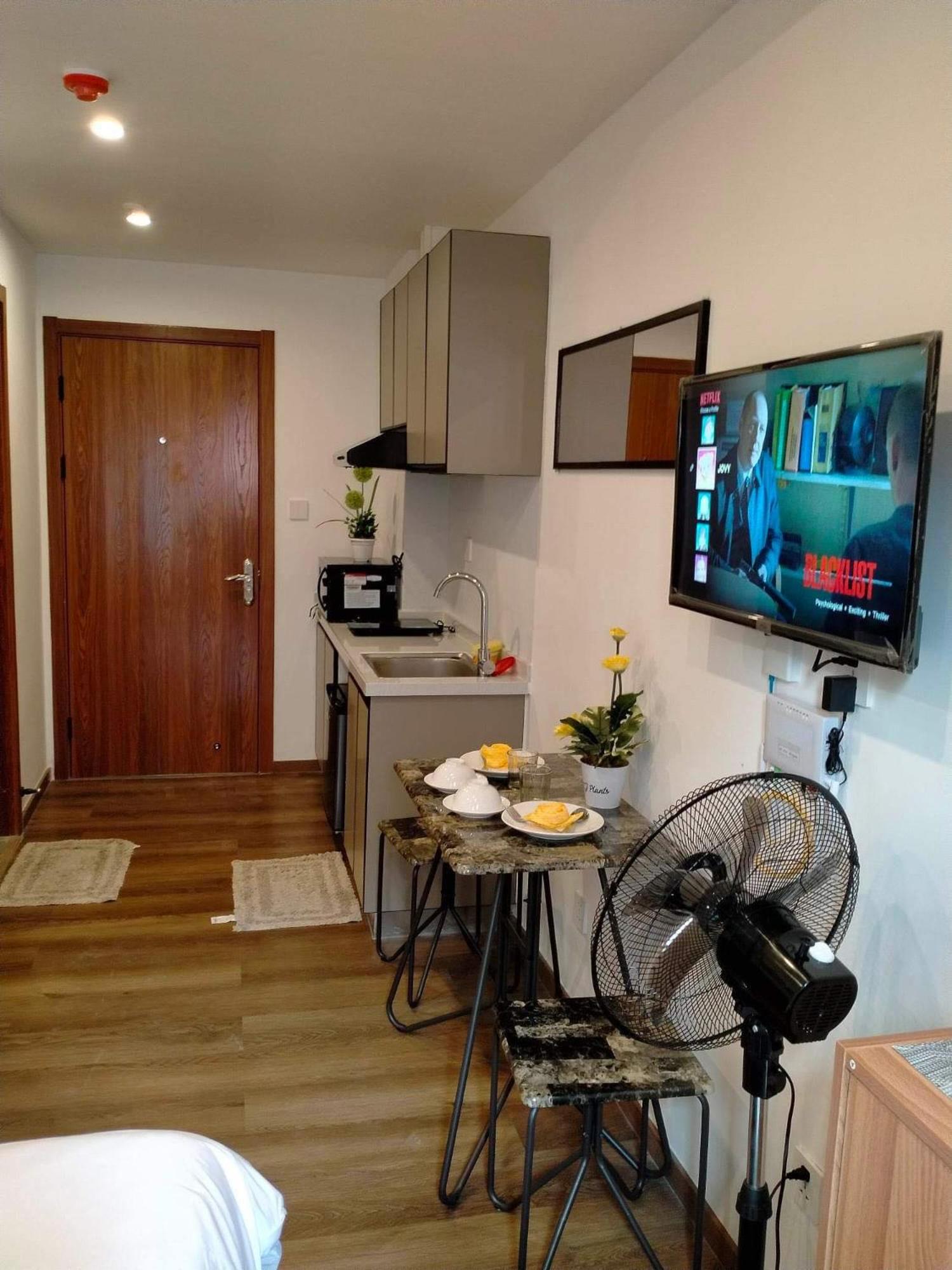 Megatower Residence shortwalk2 SM BAGUIO BURNHAM view 5