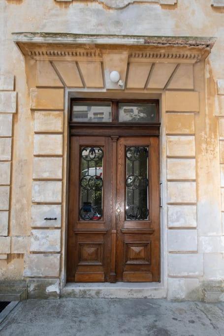 Villa Mascagni Modern Seaview Appartment