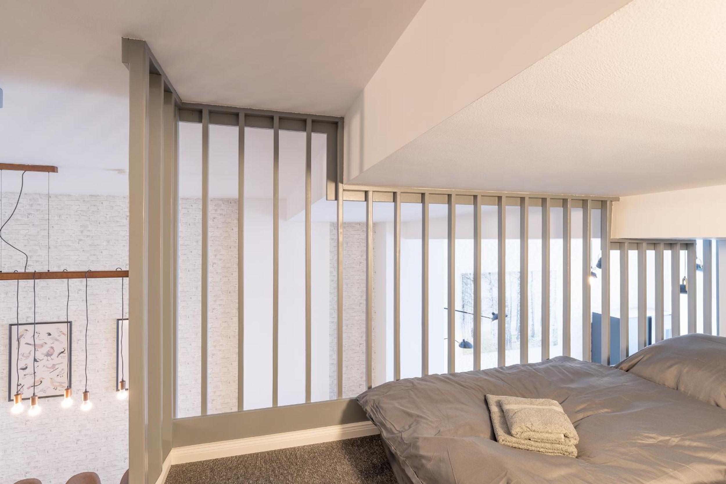 Spacious Lofts In Wedding
