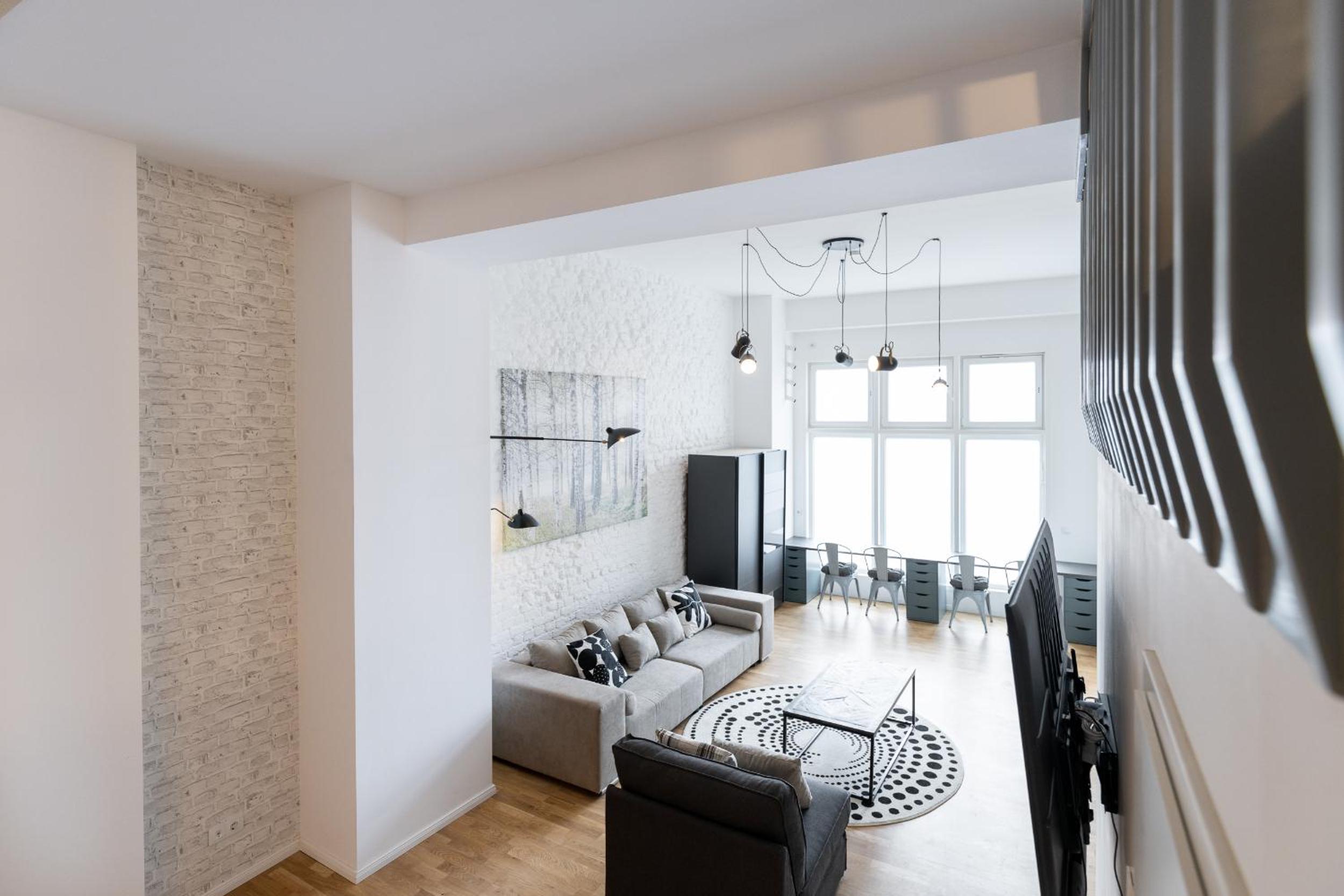 Spacious Lofts In Wedding