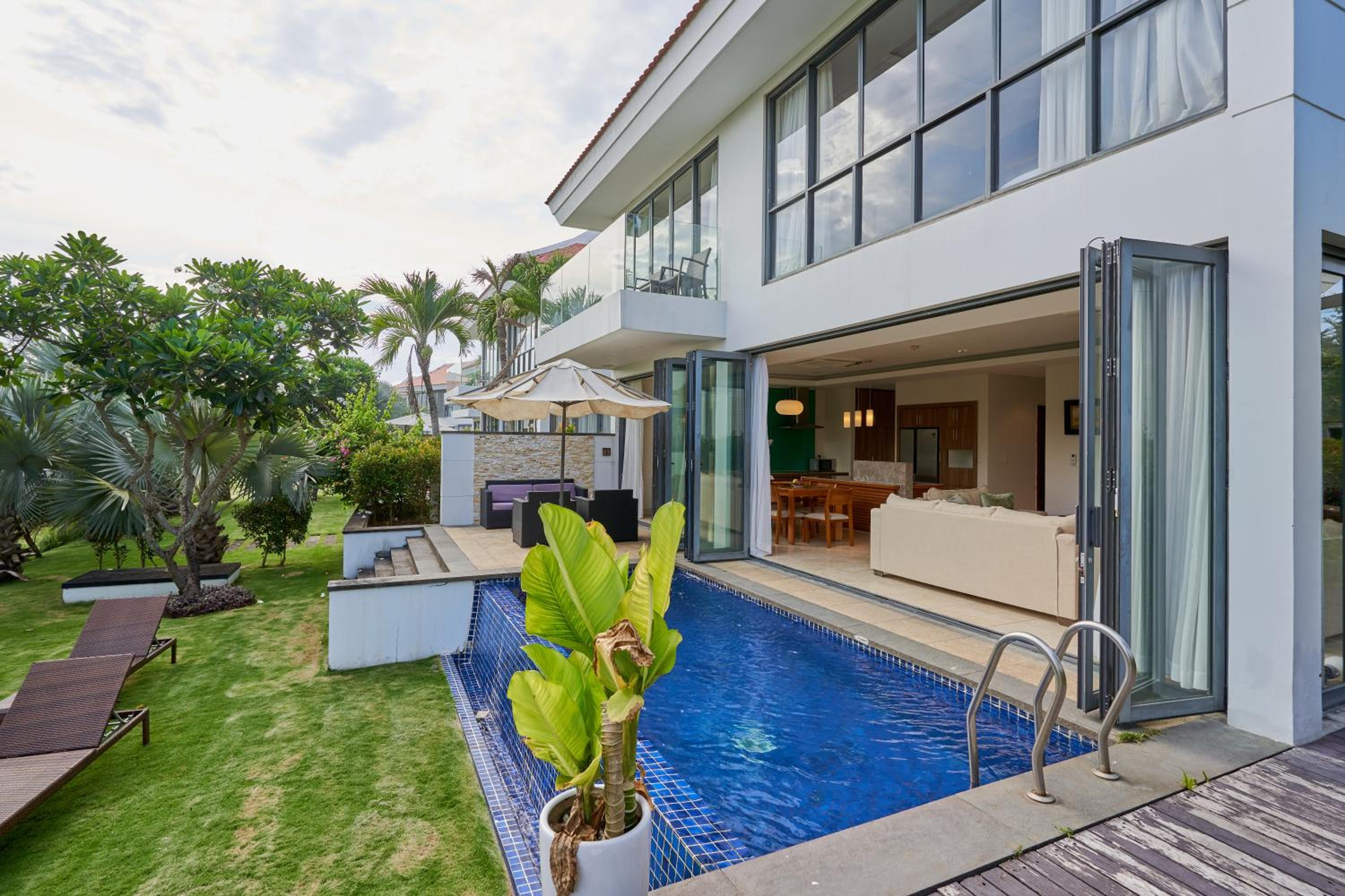 Ocean Sunny Villas Da Nang