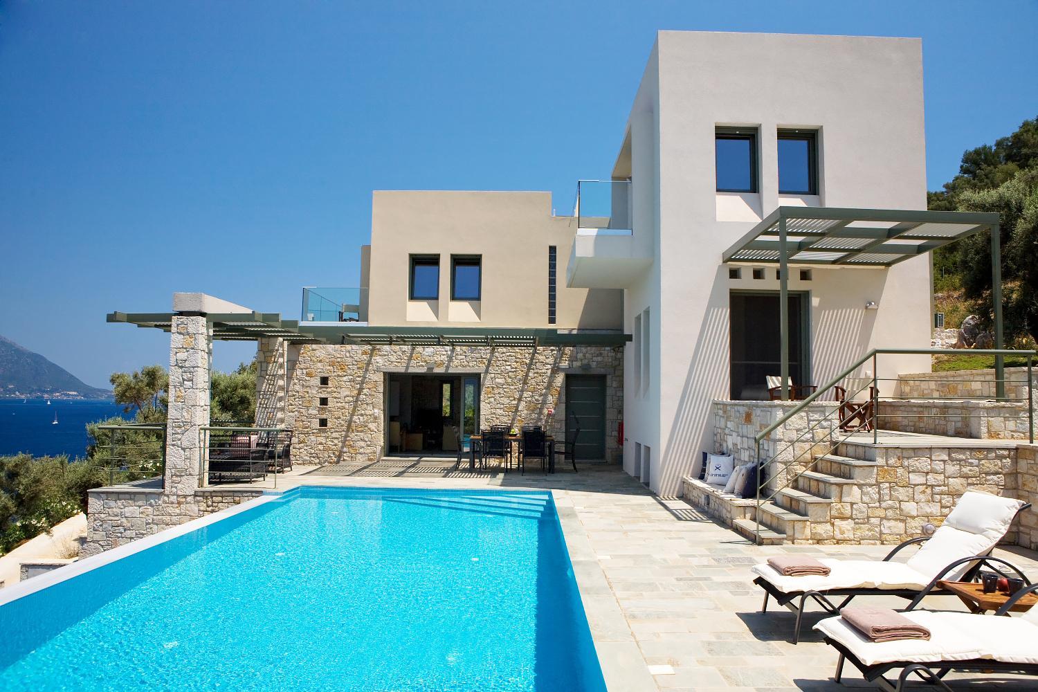 Villa Saffron