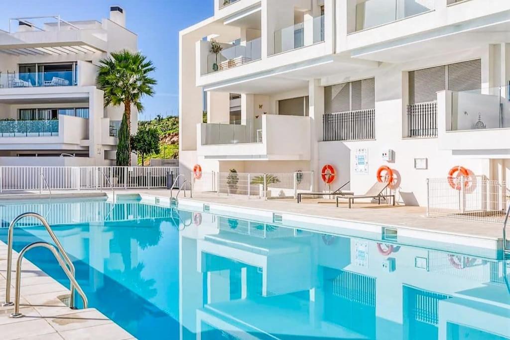 Penthouse at Las Mesas with amazing views