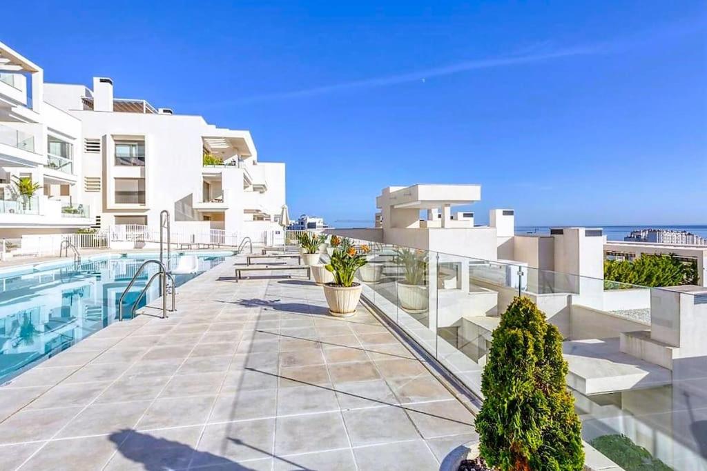 Penthouse at Las Mesas with amazing views