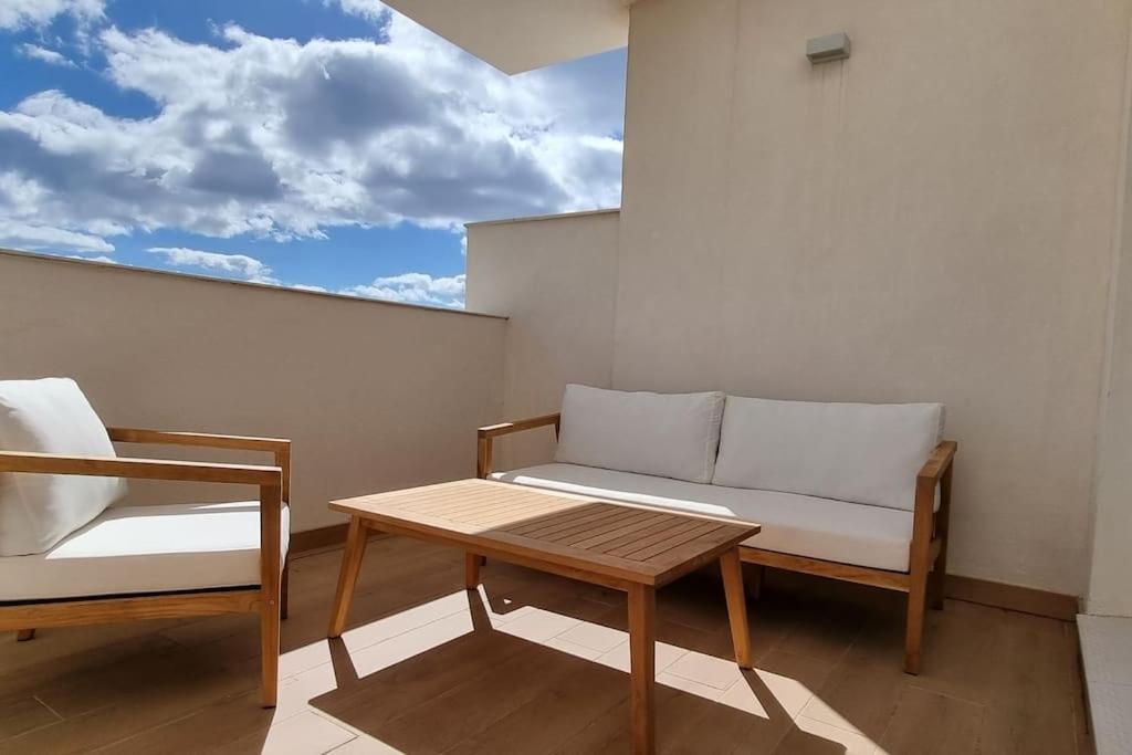 Penthouse at Las Mesas with amazing views