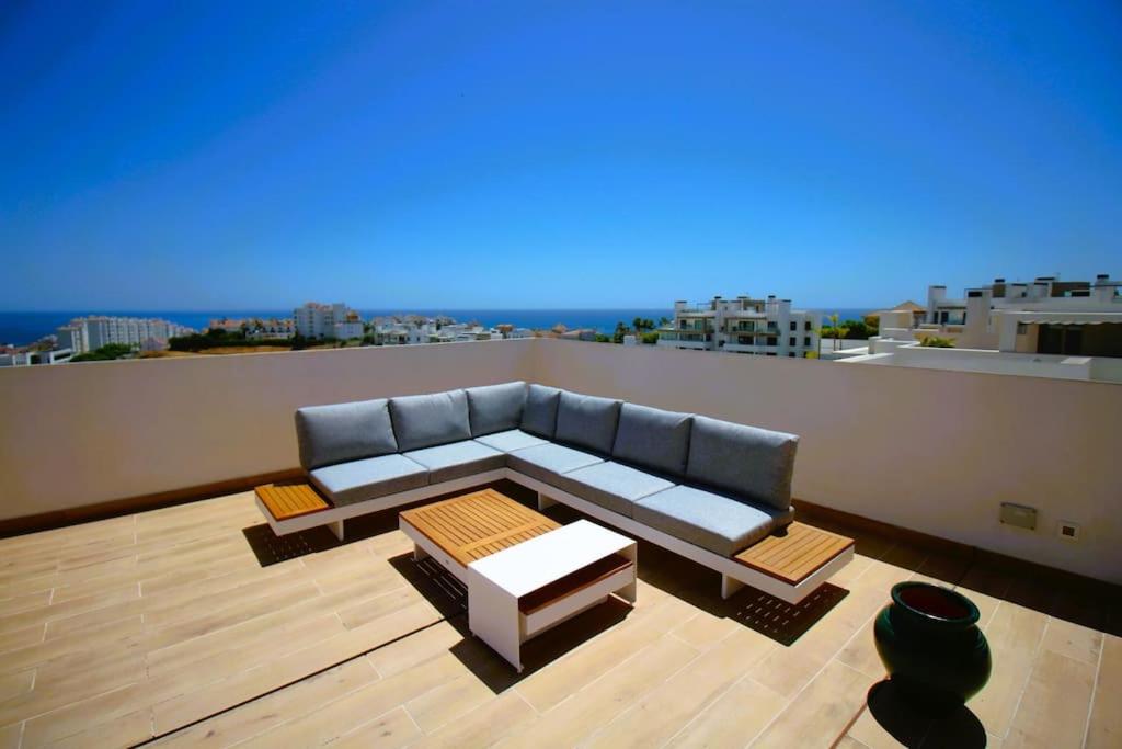 Penthouse at Las Mesas with amazing views
