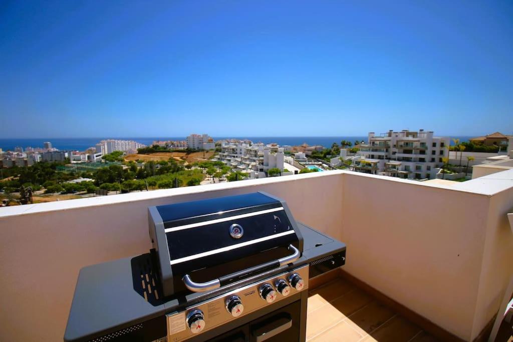 Penthouse at Las Mesas with amazing views