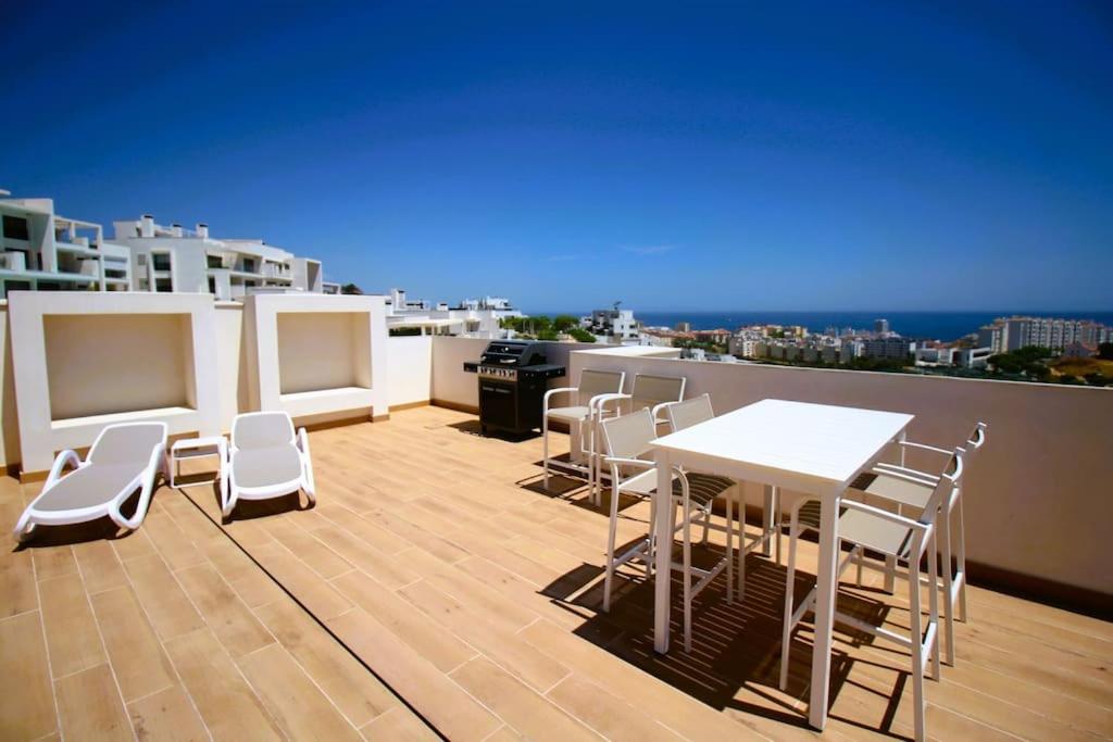 Penthouse at Las Mesas with amazing views