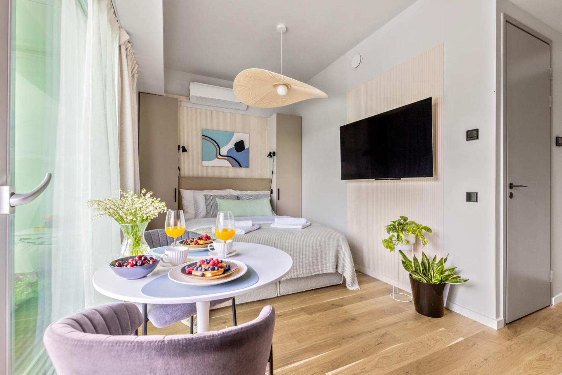 Hotel Tempus Te apArts Pärnu with balcony - Image 1