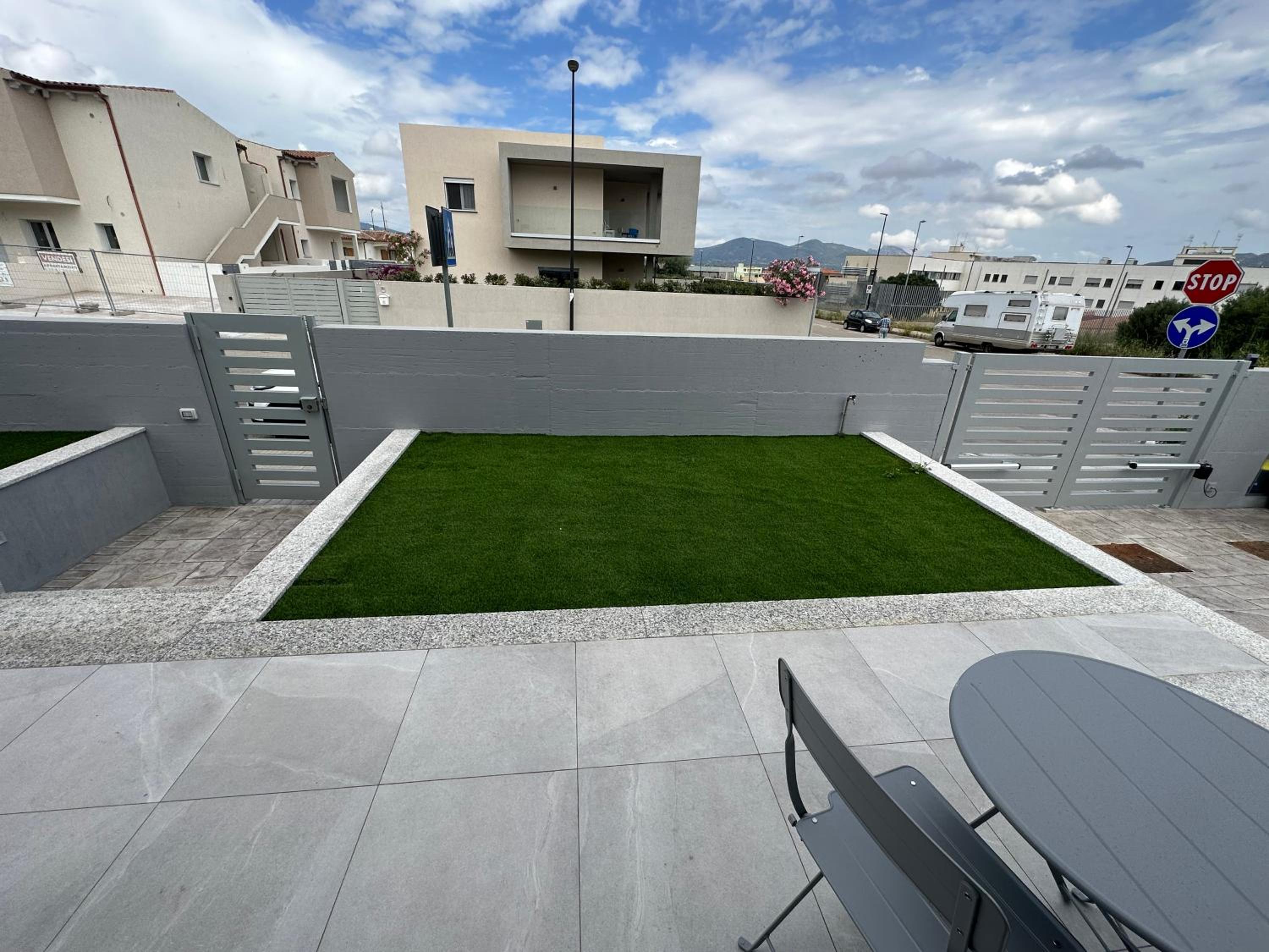 Artemisia Home