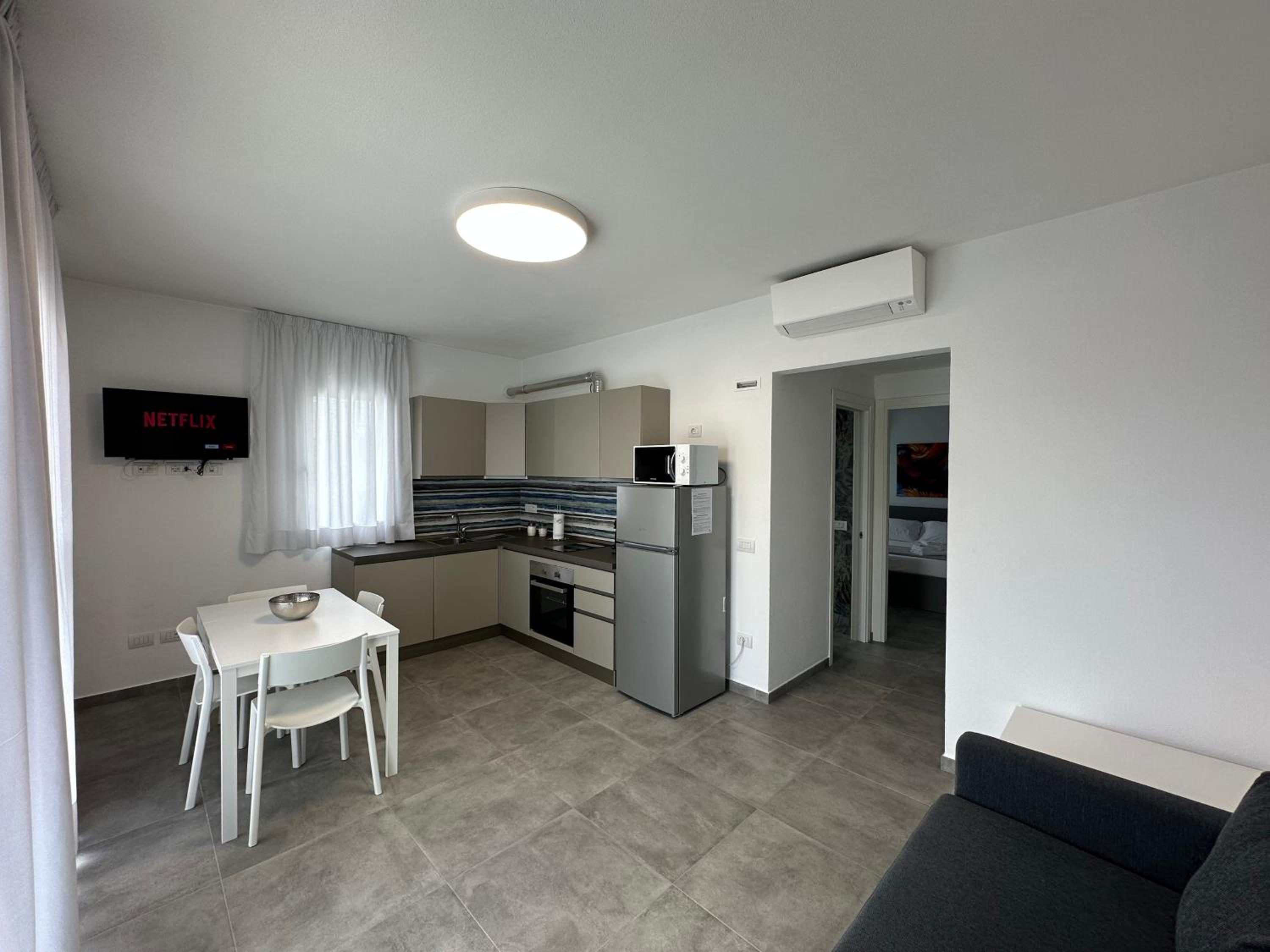 Artemisia Home