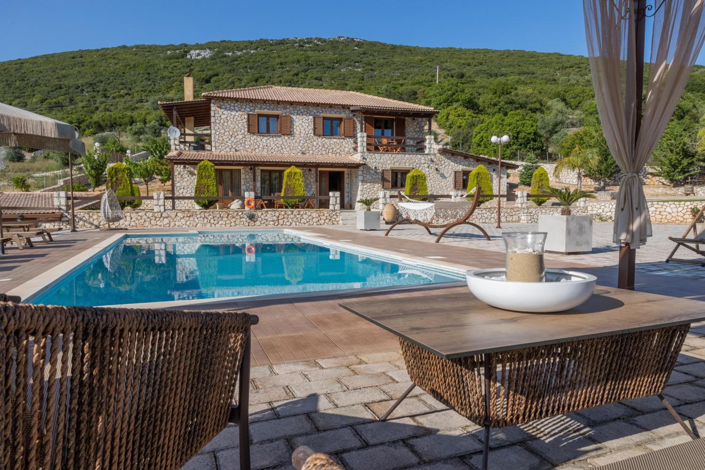 Piedra Villa