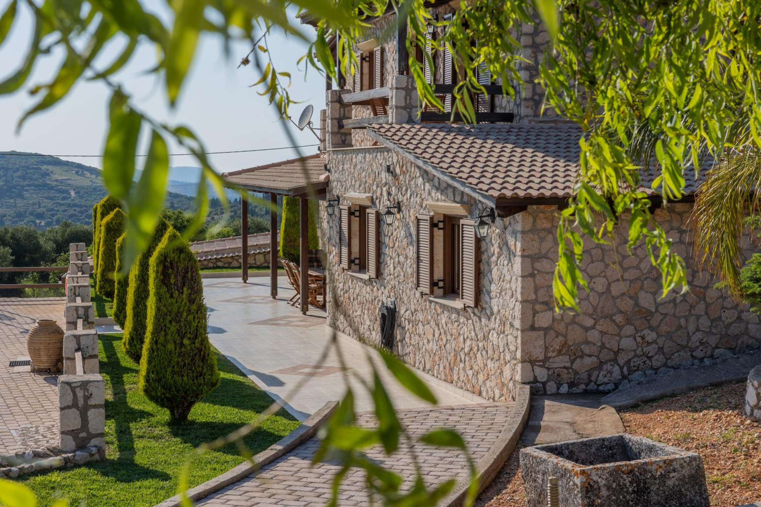 Piedra Villa