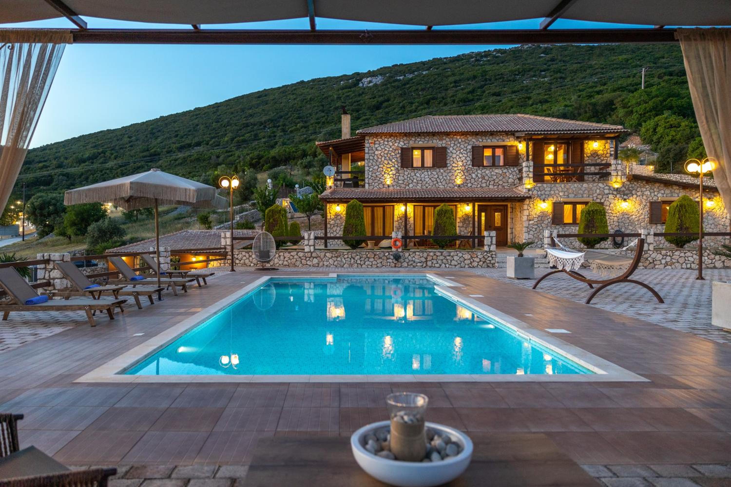 Piedra Villa