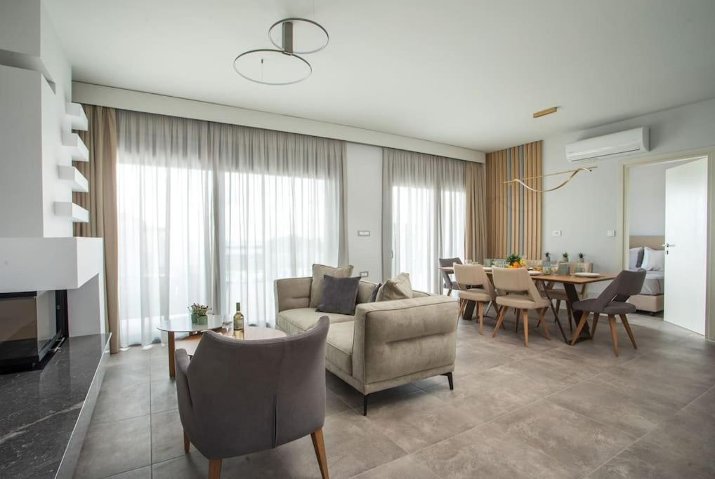 Melilia luxury villa