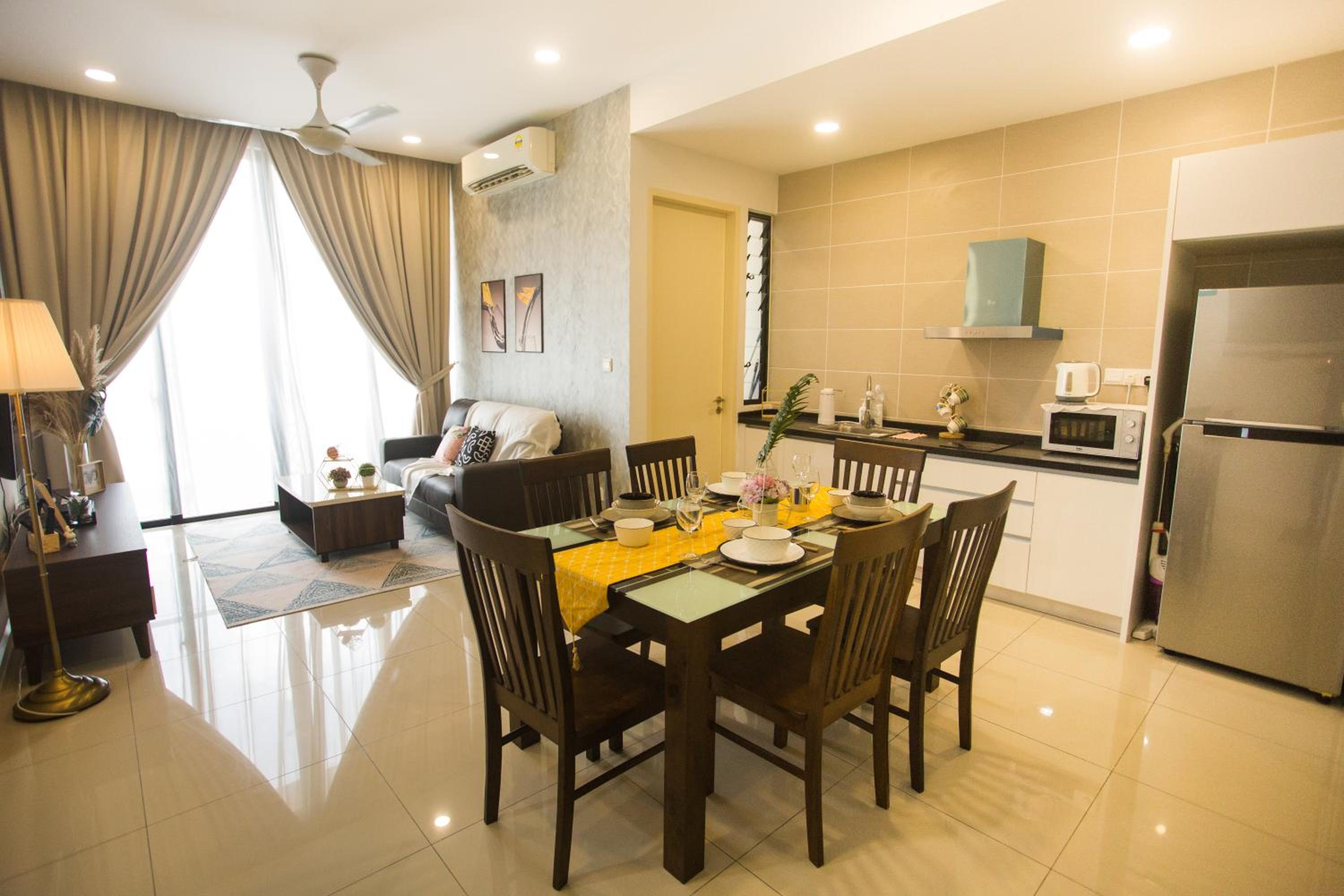 D'Pristine Medini By The one - 8min walk to Legoland photo 3
