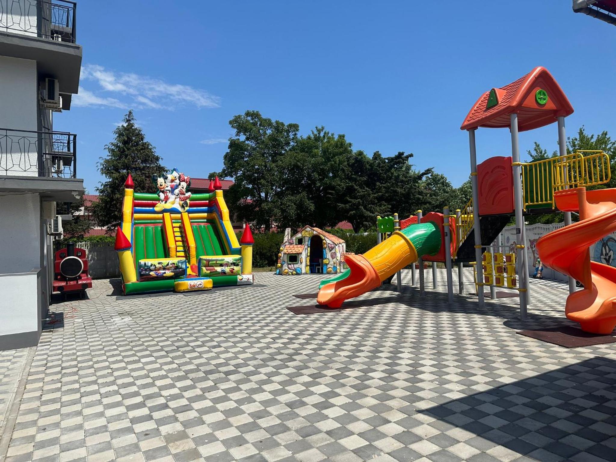 children's play area