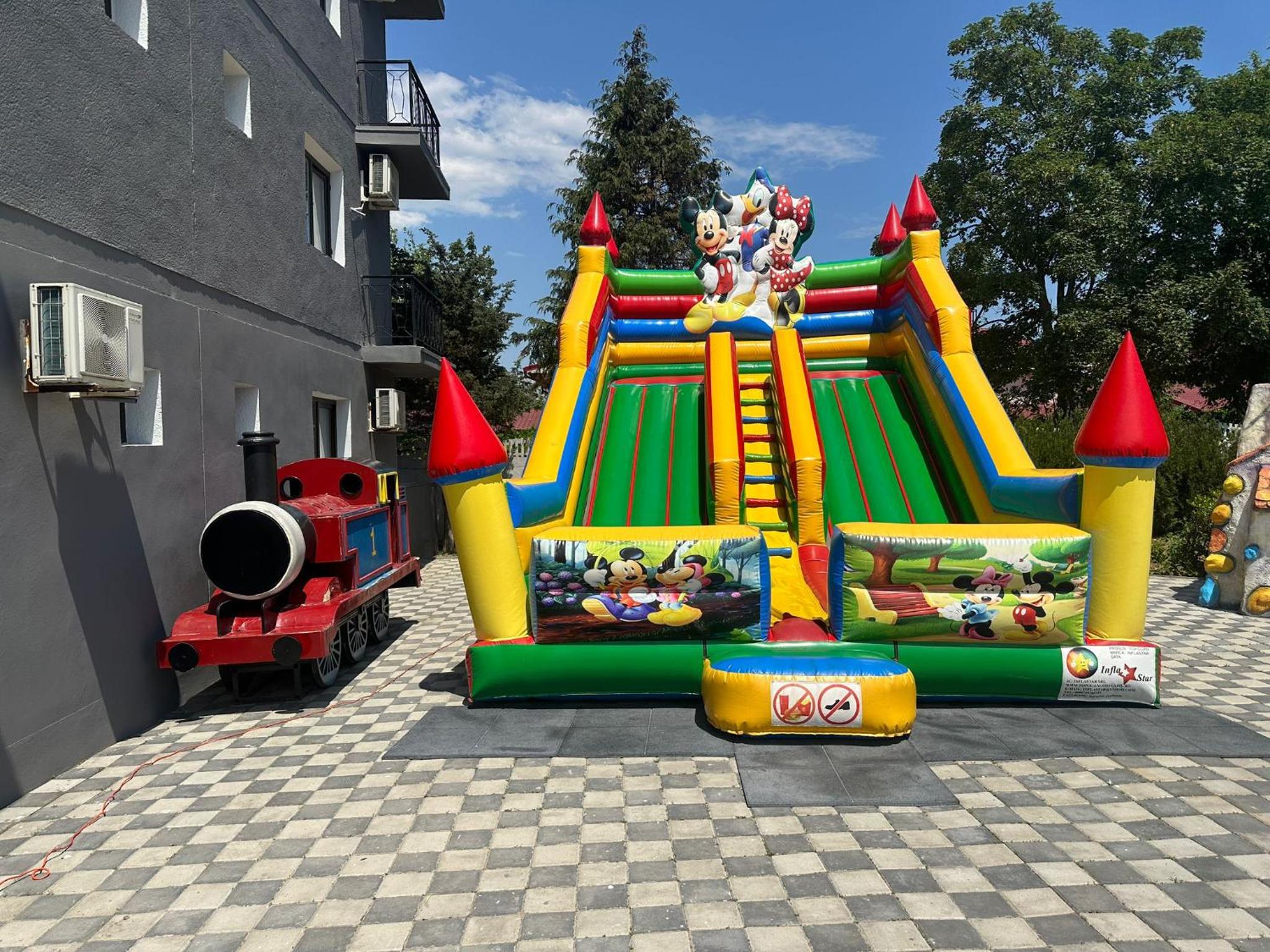 children's play area