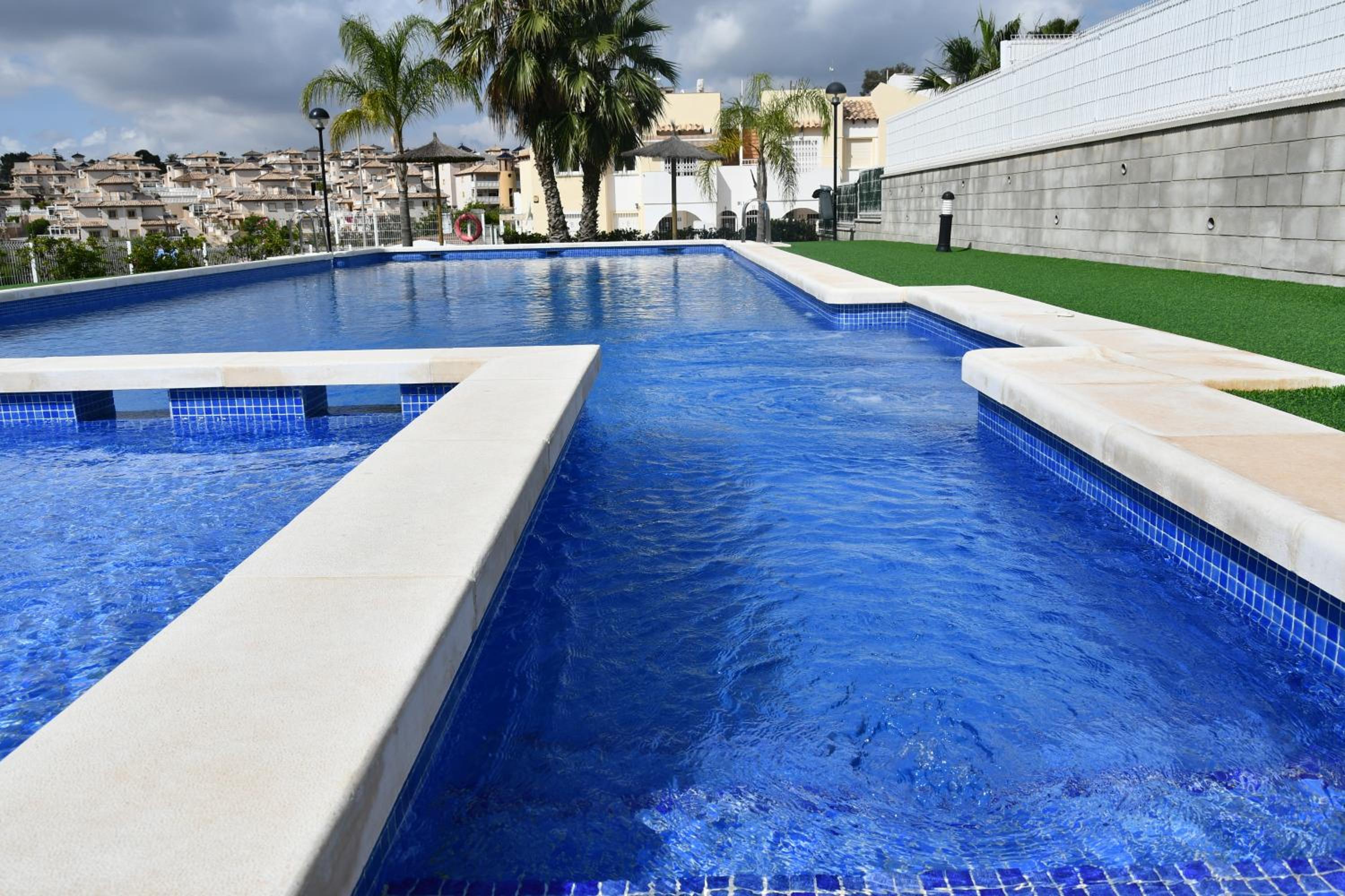 Luxurious flat & private rooftop in Villamartin Orihuela Costa
