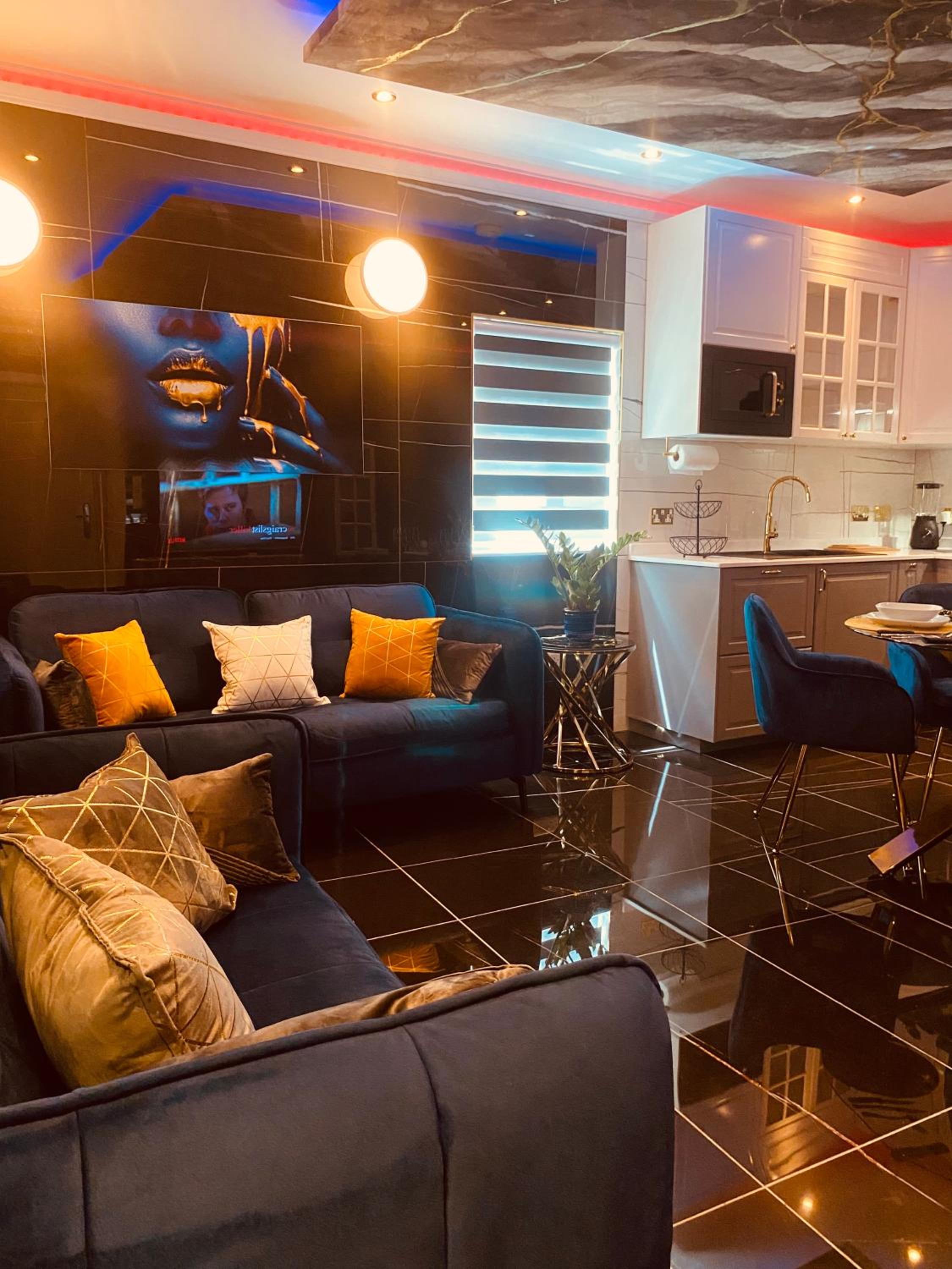 Azure Gold Apartment