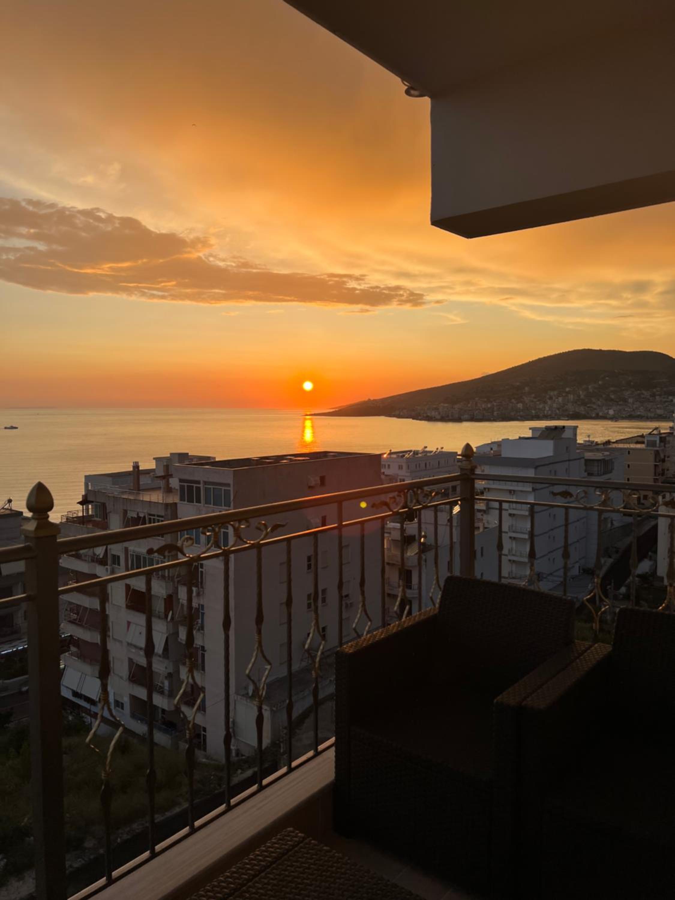 PARADISE APARTMENT