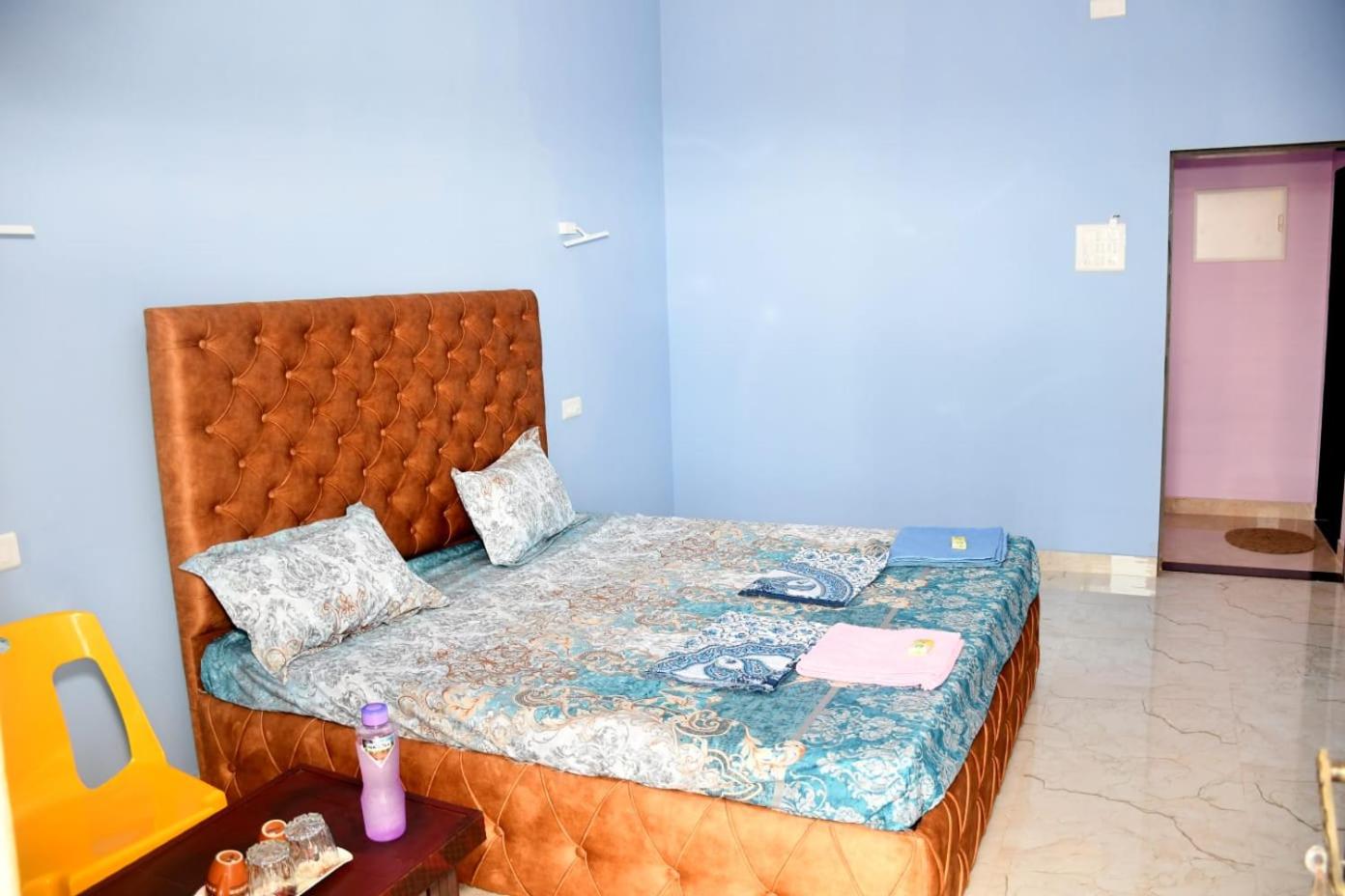 Shriya Inn