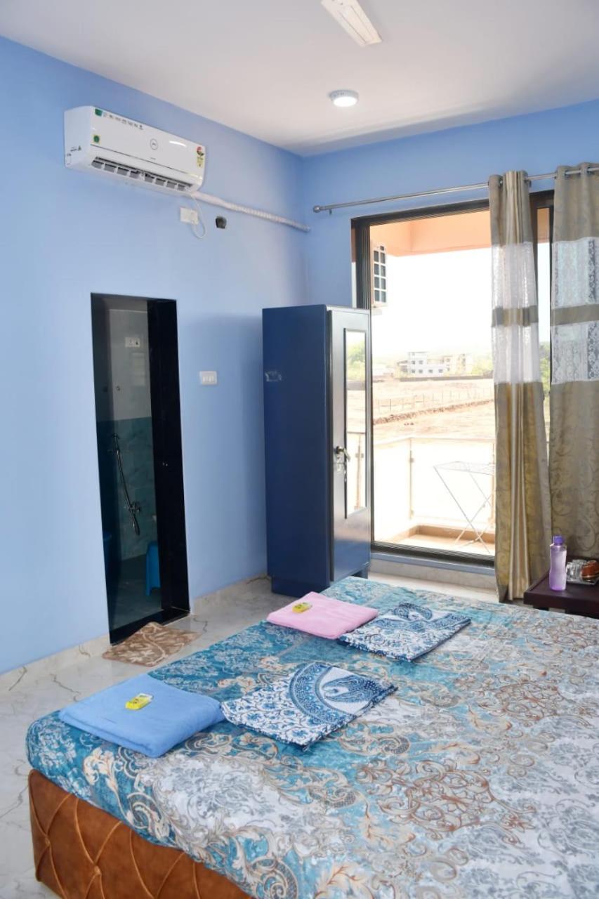 Shriya Inn