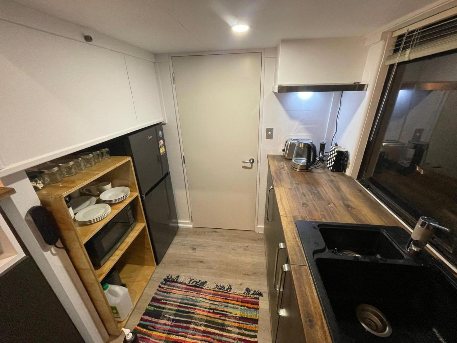 Tiny home in the hills Ruapehu Unique Stays