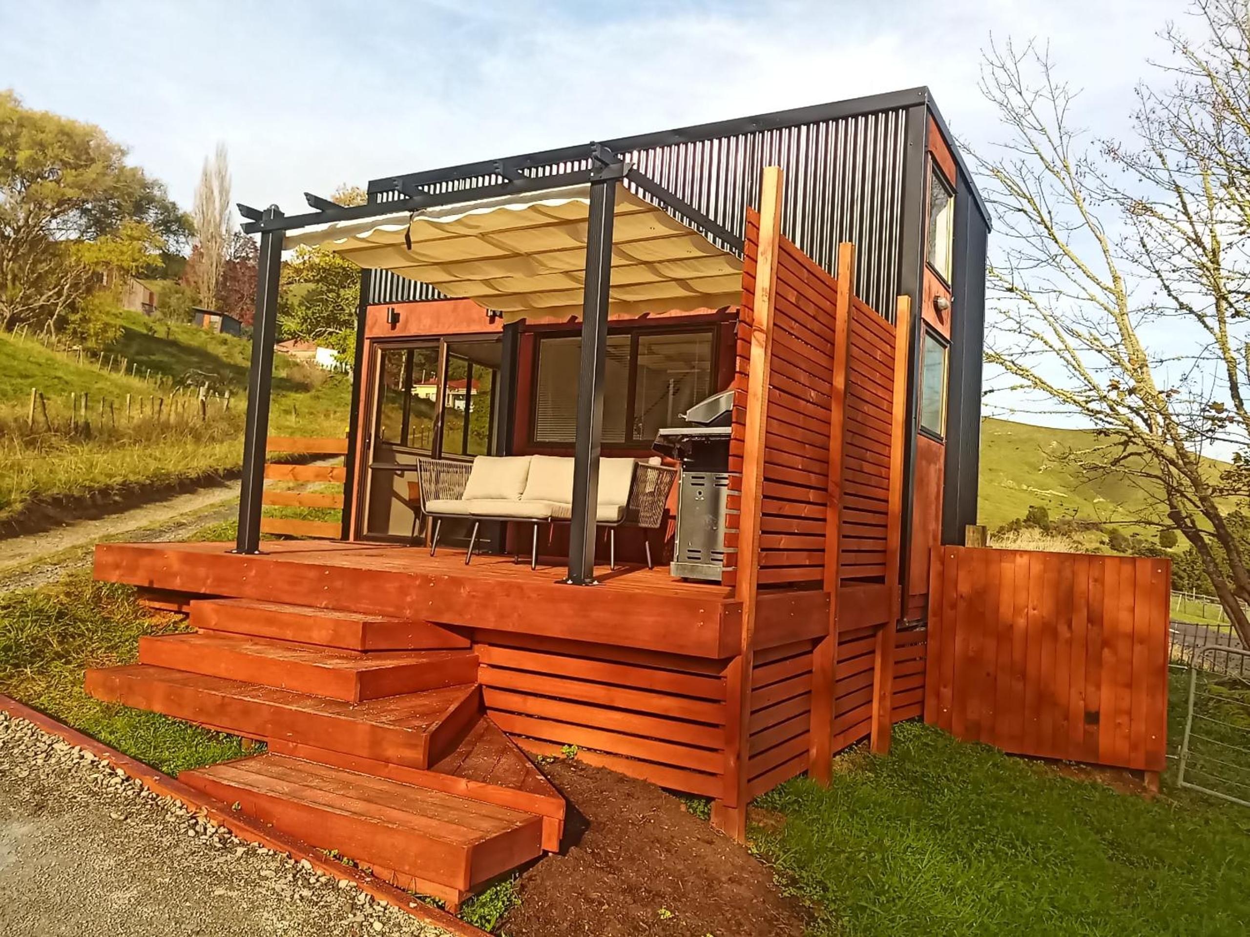 Tiny home in the hills Ruapehu Unique Stays