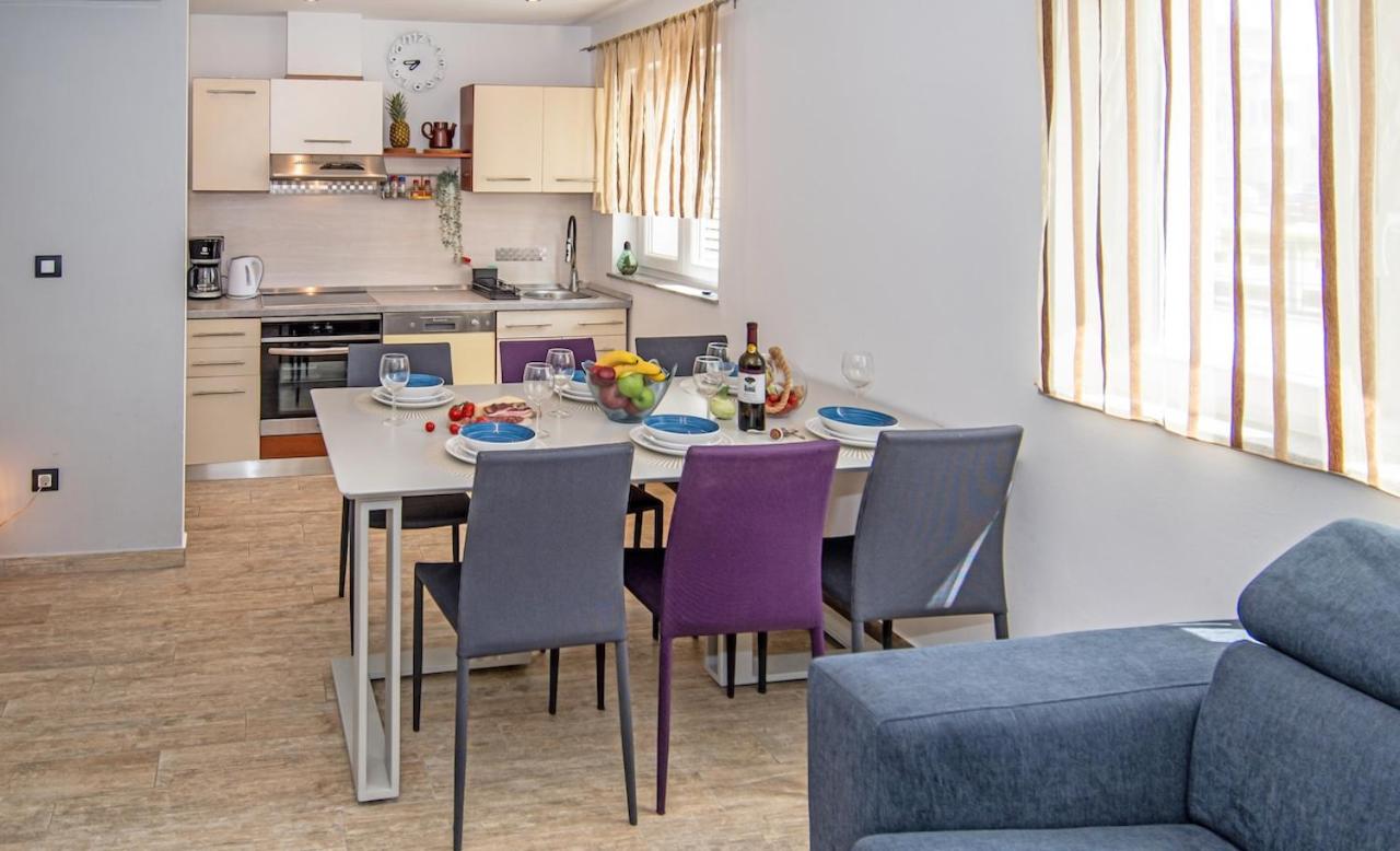 Villa Mari Apartment
