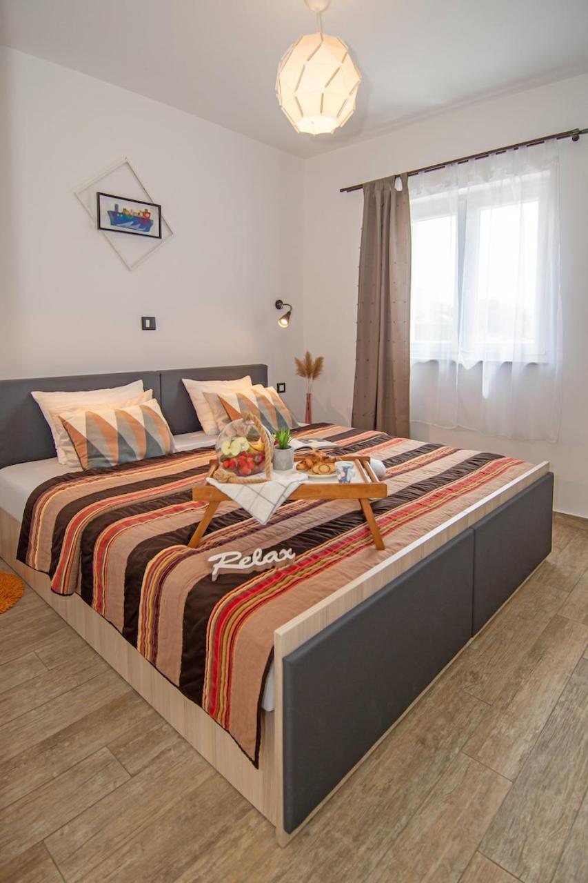 Villa Mari Apartment