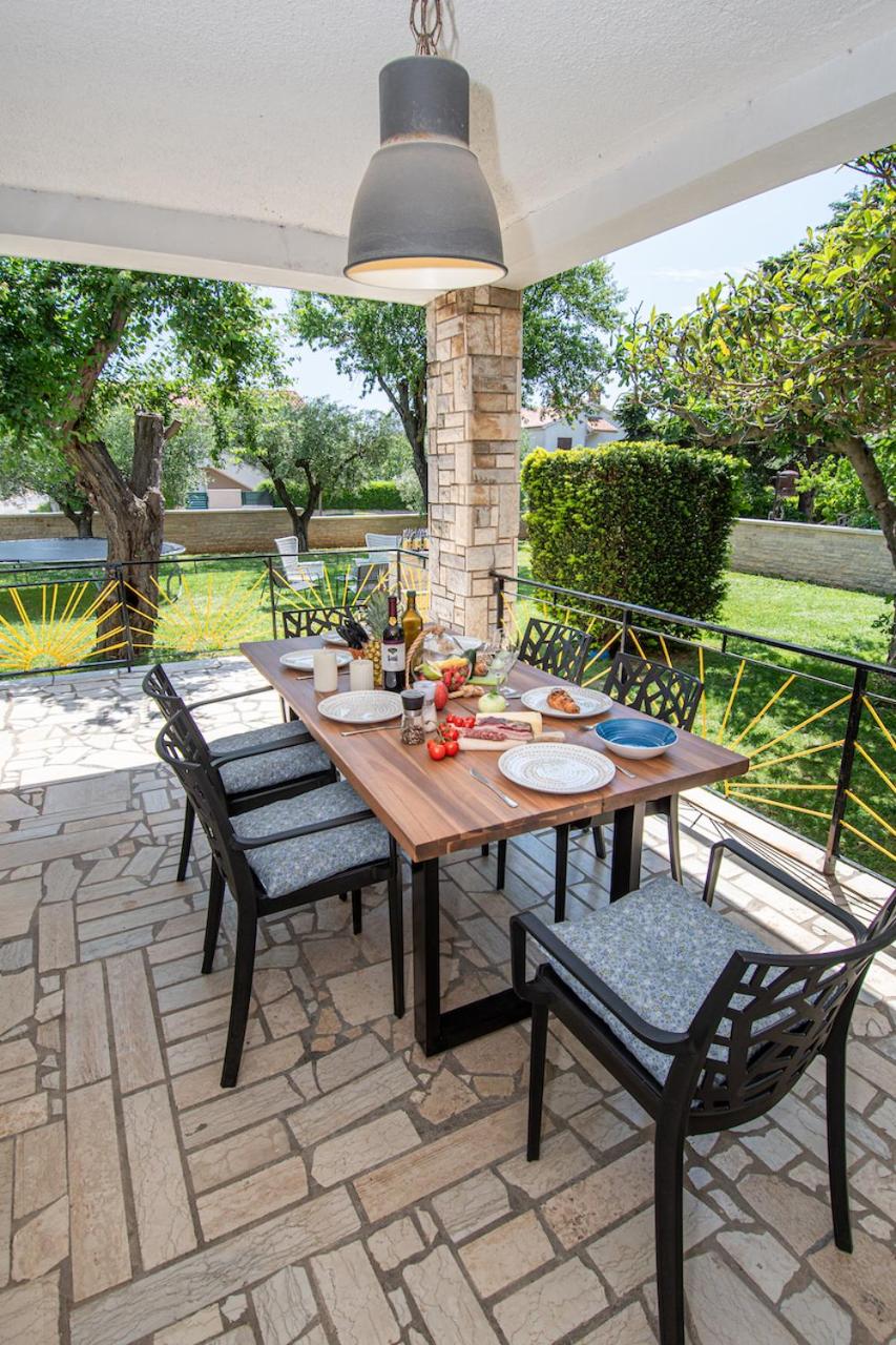 Villa Mari Apartment