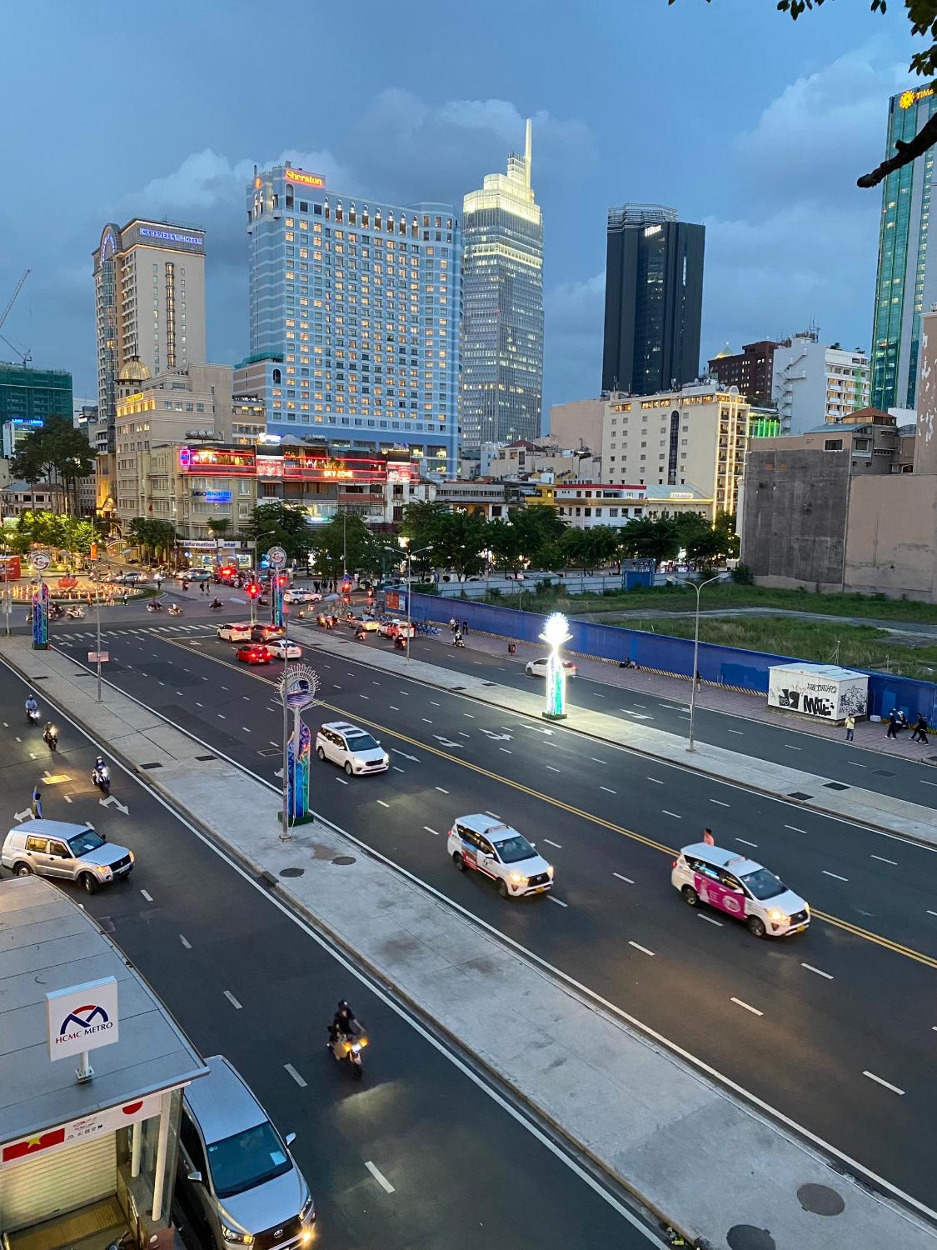 Le Bijou Chic in the Heart of Saigon Charm with VIEW