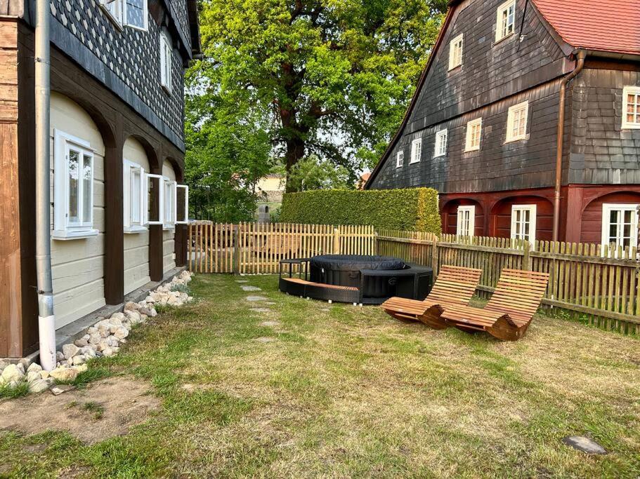 Fewo Frushi mit Sauna & saisonalem Whirlpool im Zittauer Gebirge
